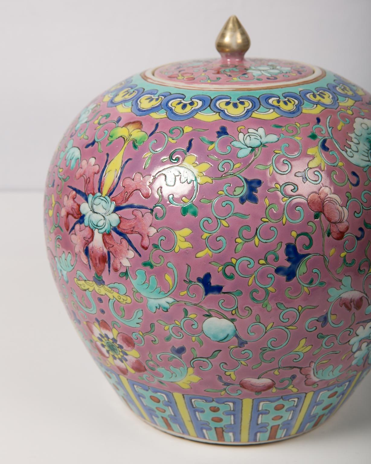 Antique Chinese Porcelain Ginger Jar with Floral and Shou Decoration 3