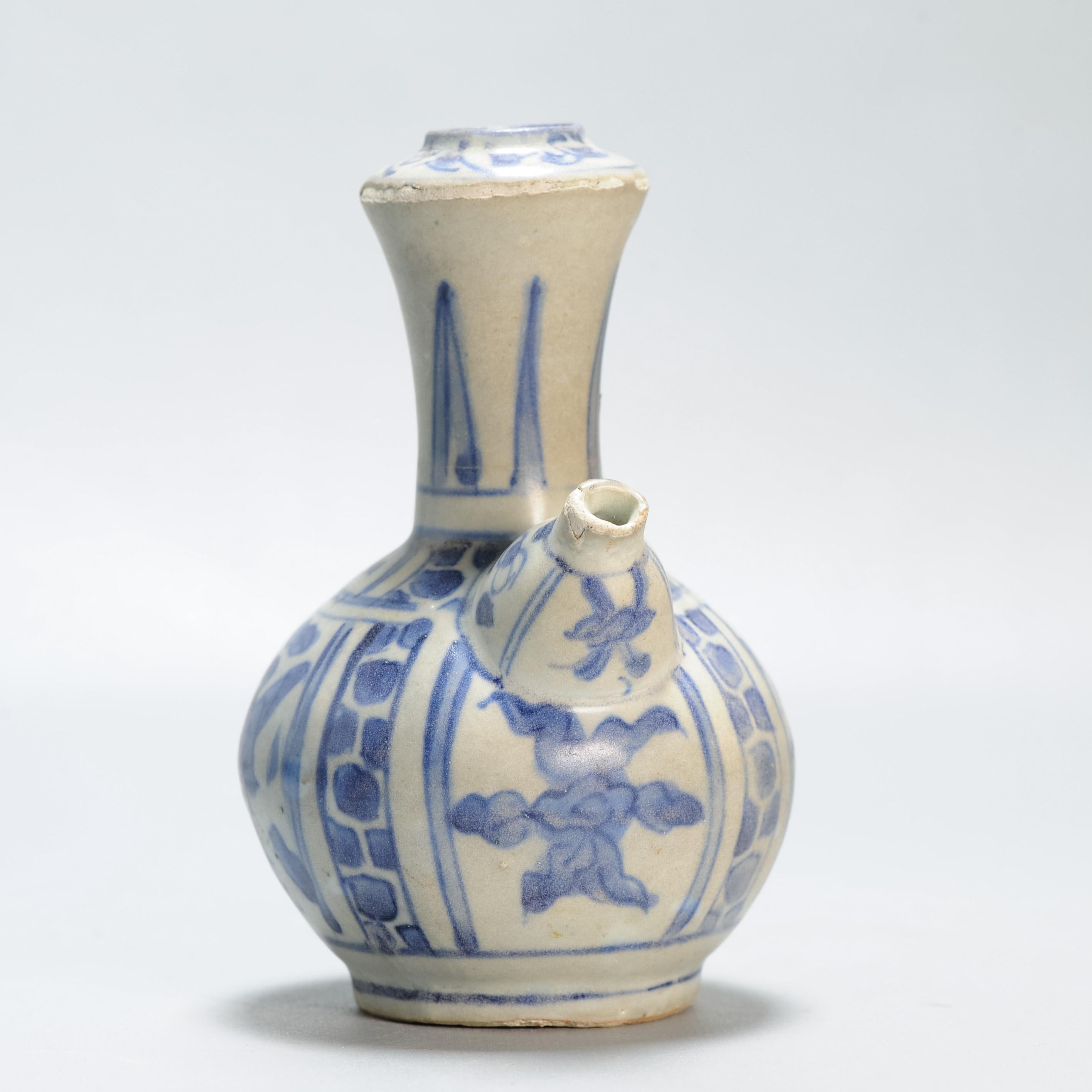 Antique Chinese Porcelain Hatcher Cargo Kraak Ghendi porcelain Flying Cranes In Good Condition In Amsterdam, Noord Holland