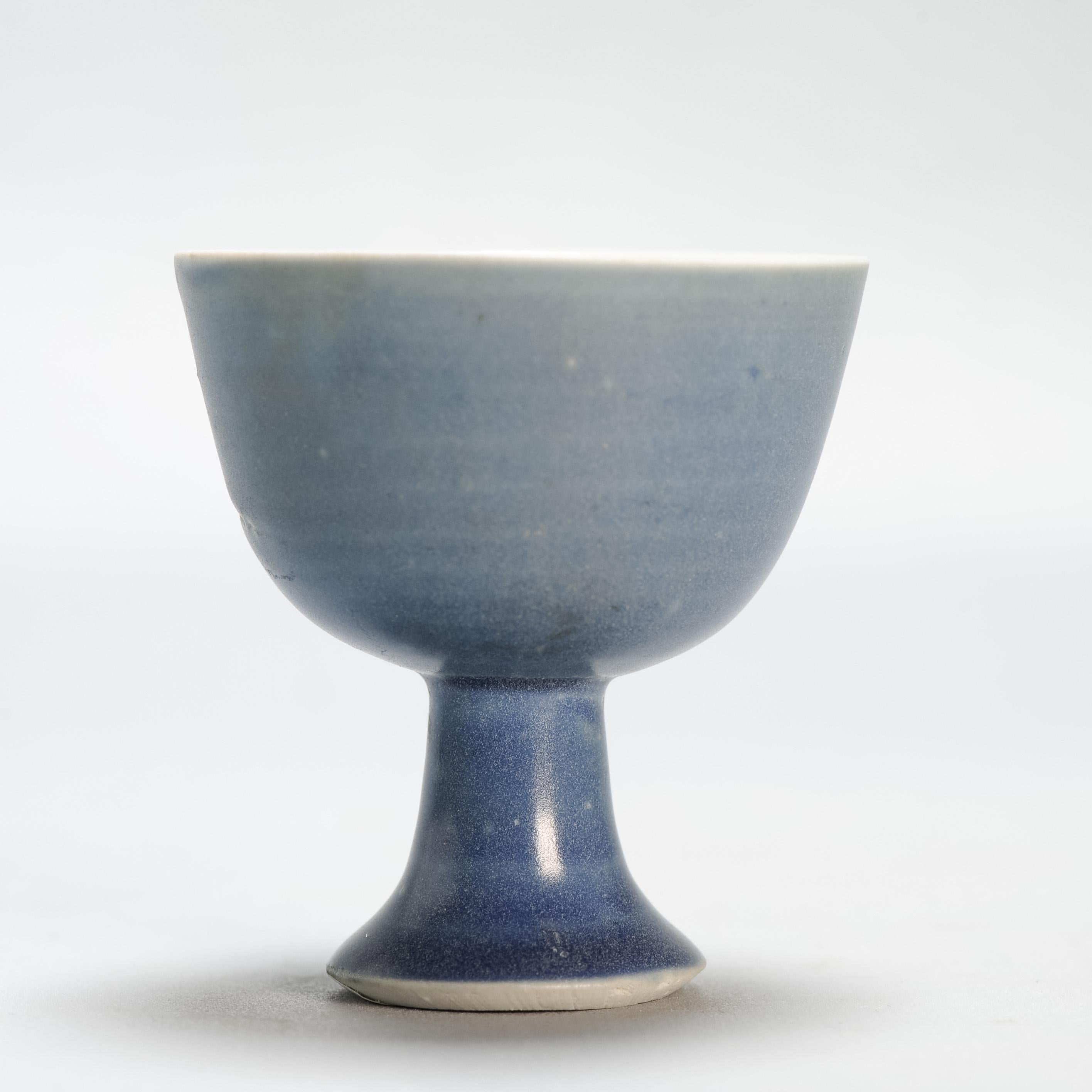 Antique Chinese Porcelain Hatcher Cargo Monochrome Stem cup Powder blue 6