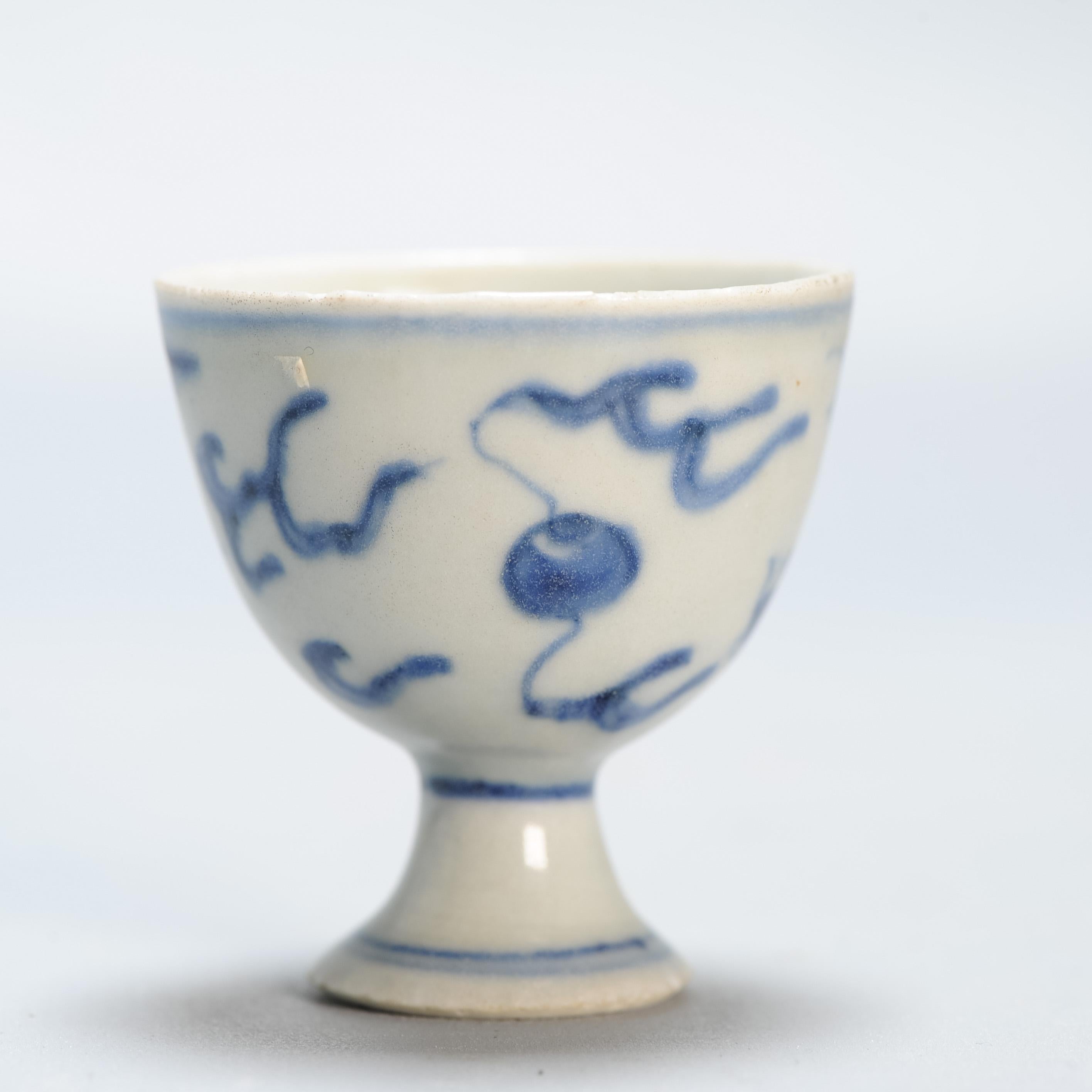 Antique Chinese Porcelain Hatcher Cargo Water Dragon Stem cup porcelain 3