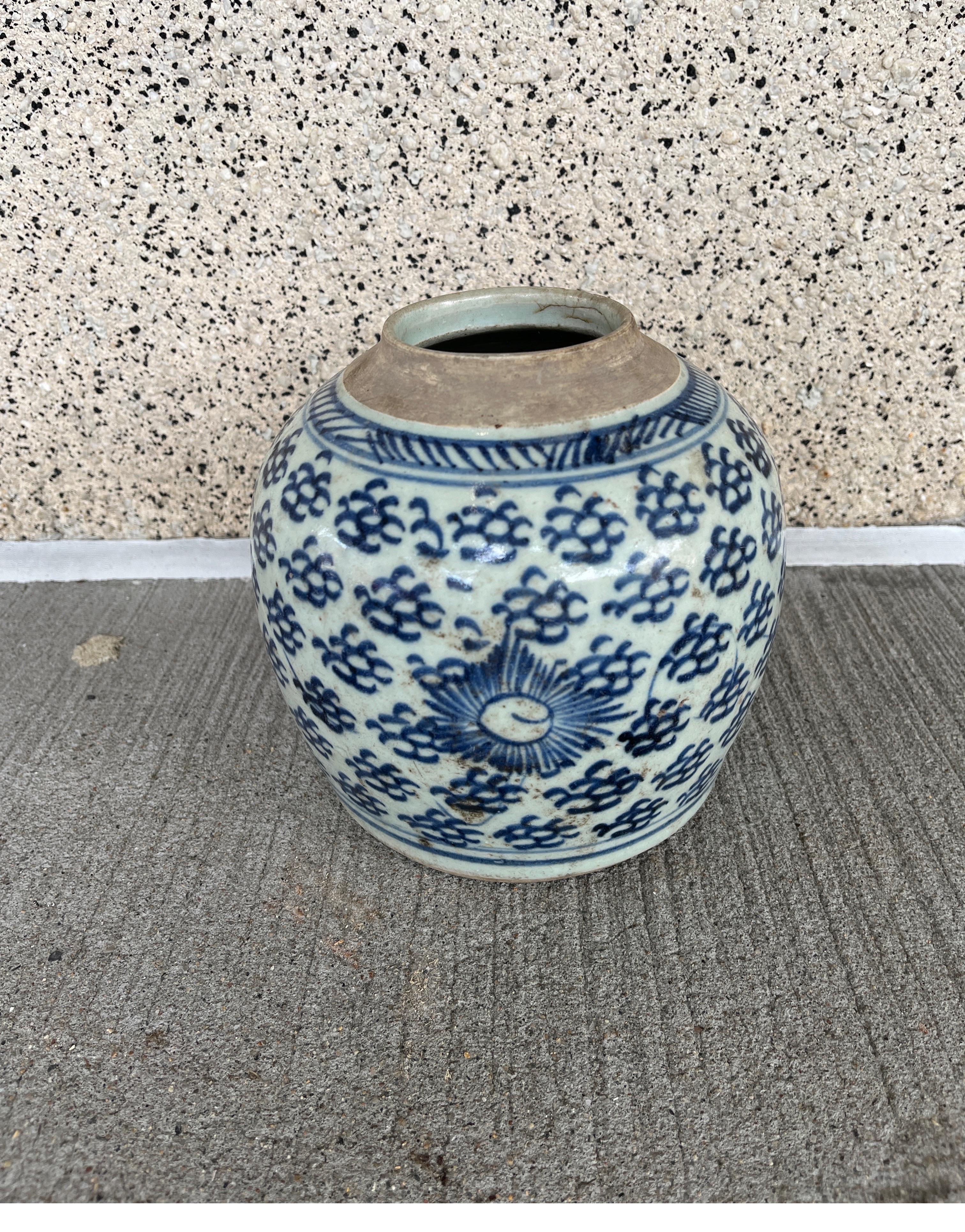 Antikes chinesisches Porzellangefäß im Angebot 2