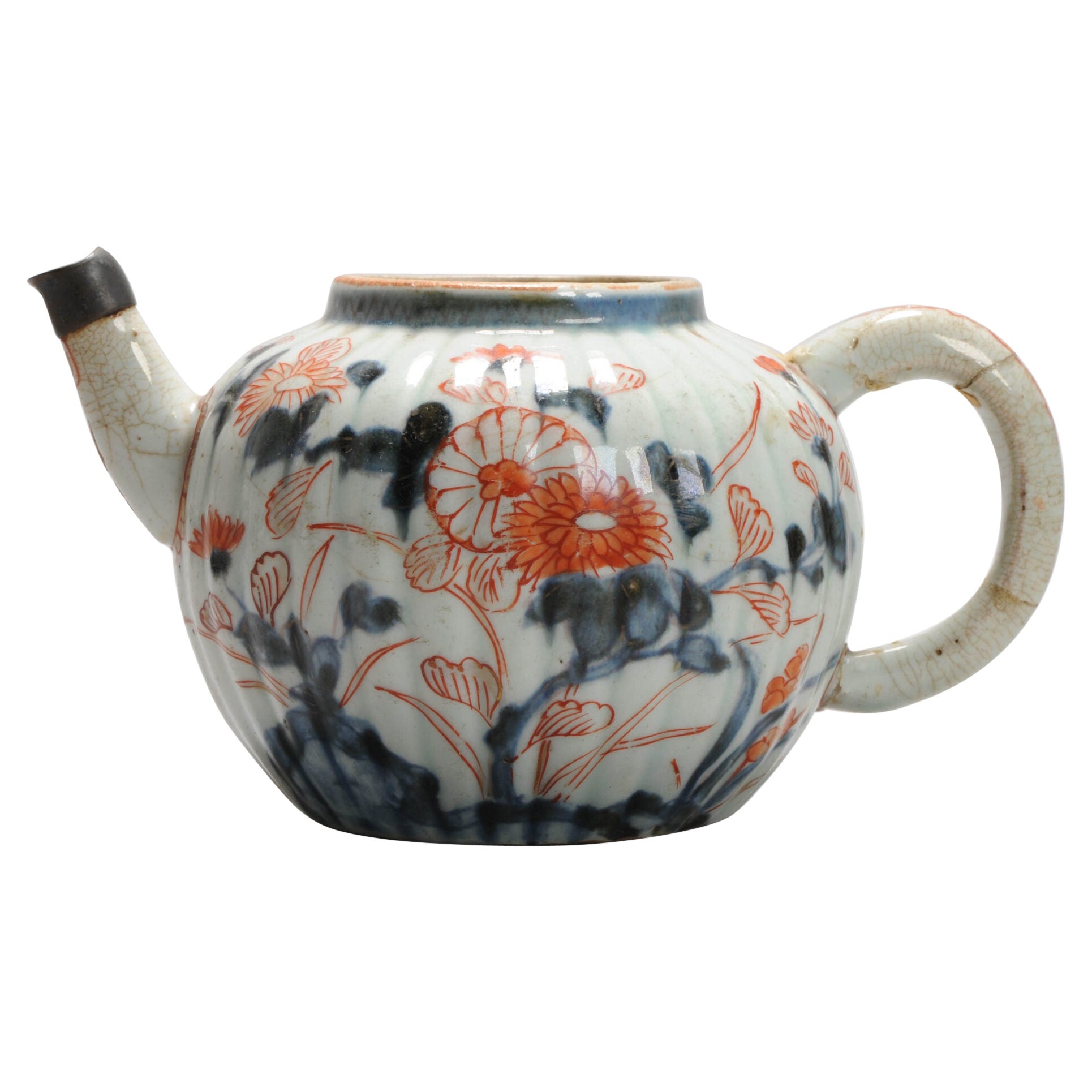 Théière d'antiquités chinoise Kangxi Imari Landscape, 18e siècle en vente