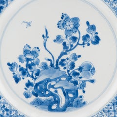 Antique Chinese Porcelain Kangxi Period Plate Dish Flowers Marked, 1690-1710