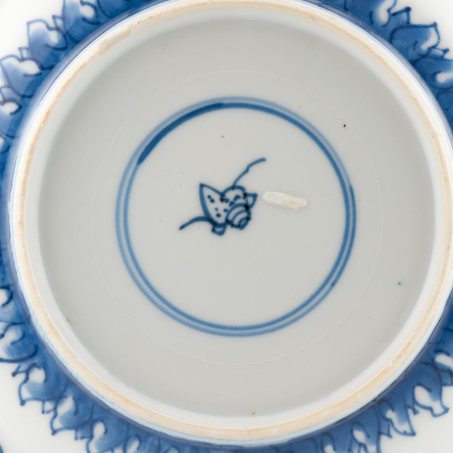 Antique Chinese Porcelain Kangxi Period Plate Dish Flowers Marked China For Sale 5