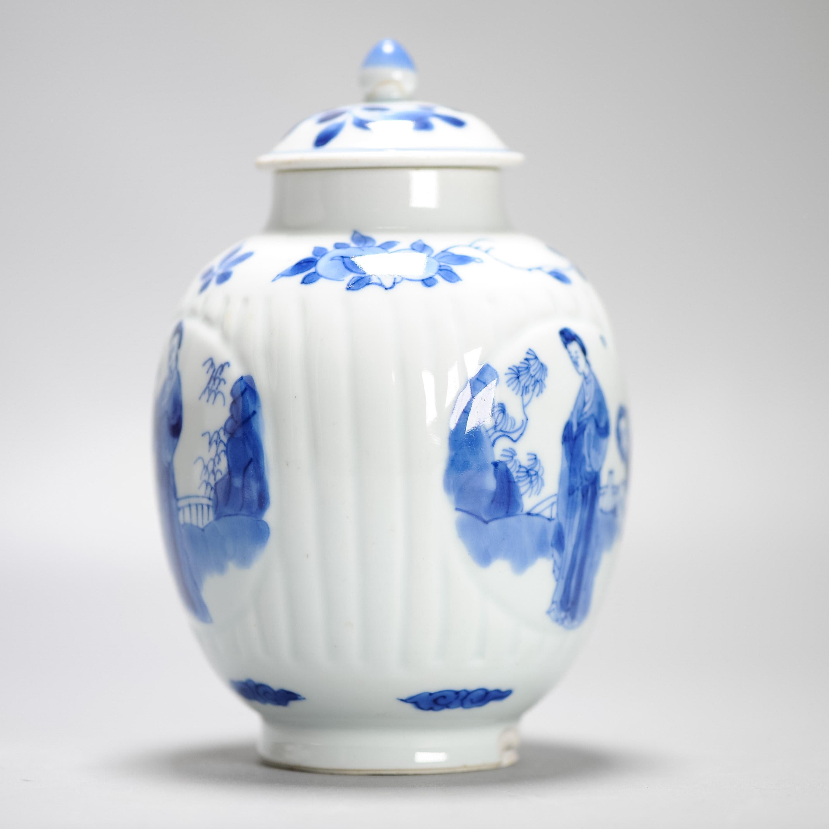Antique Chinese Porcelain Kangxi Period Tea Caddy Elegant Lady and Child For Sale 8