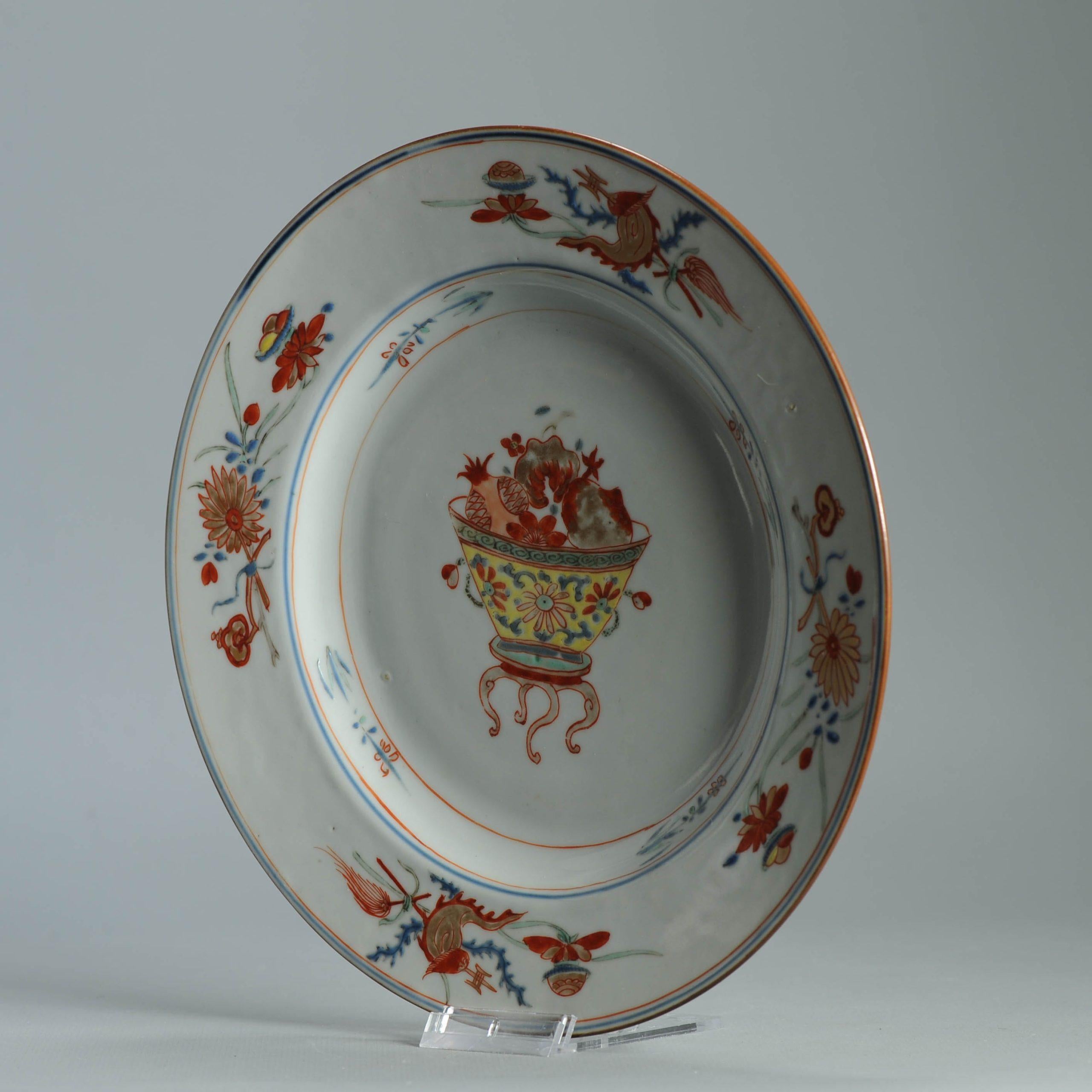 Antico piatto cinese in porcellana del periodo Kangxi/Yongzheng Cesto di fiori And Objects in vendita 6