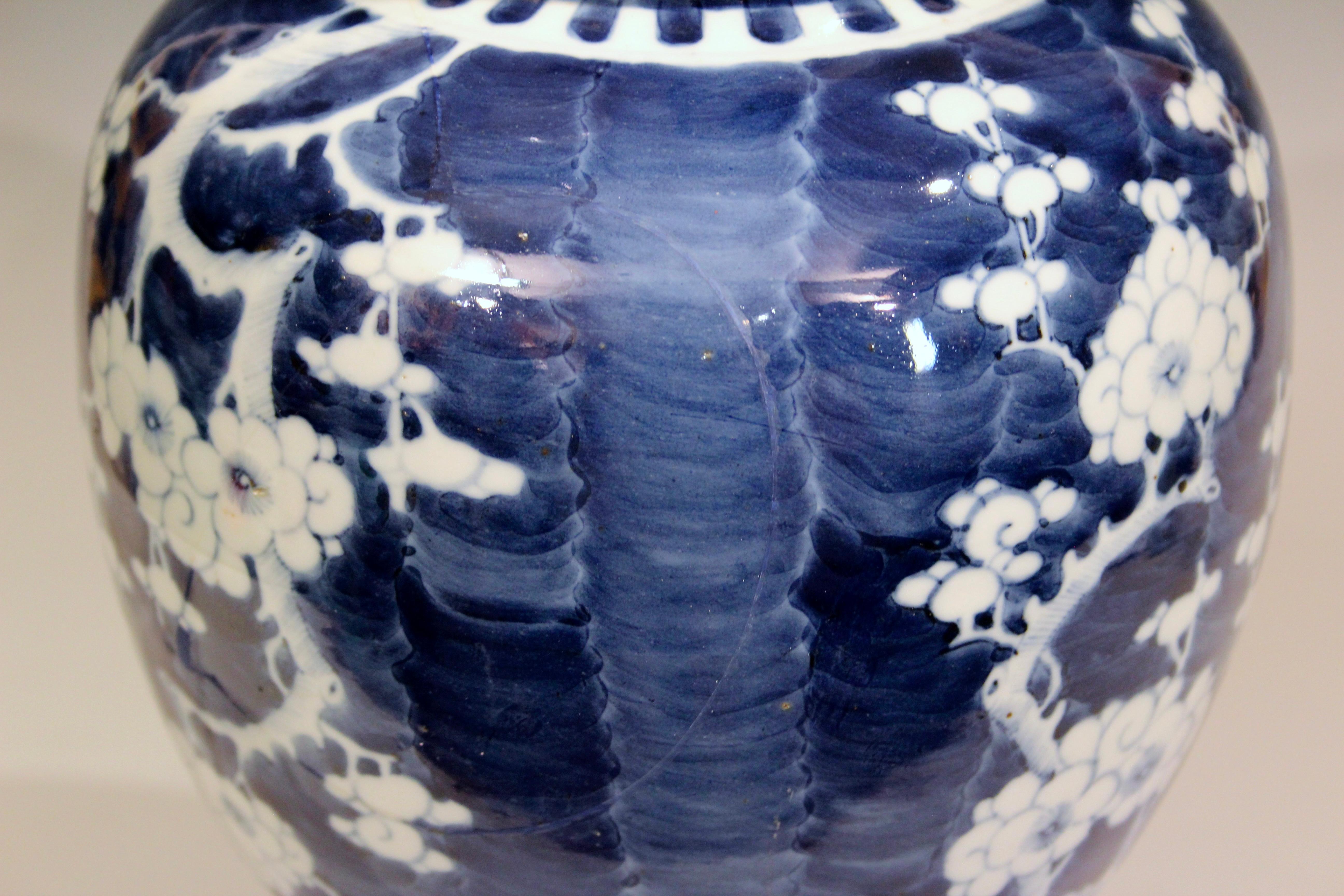 Antique Chinese Porcelain Lamp Hawthorn Ginger Jar Vase Blue & White China Mark 4