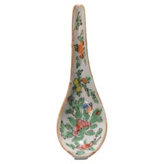 Antique Chinese Porcelain Mandarin Rose Spoon Canton, China, 19th Century