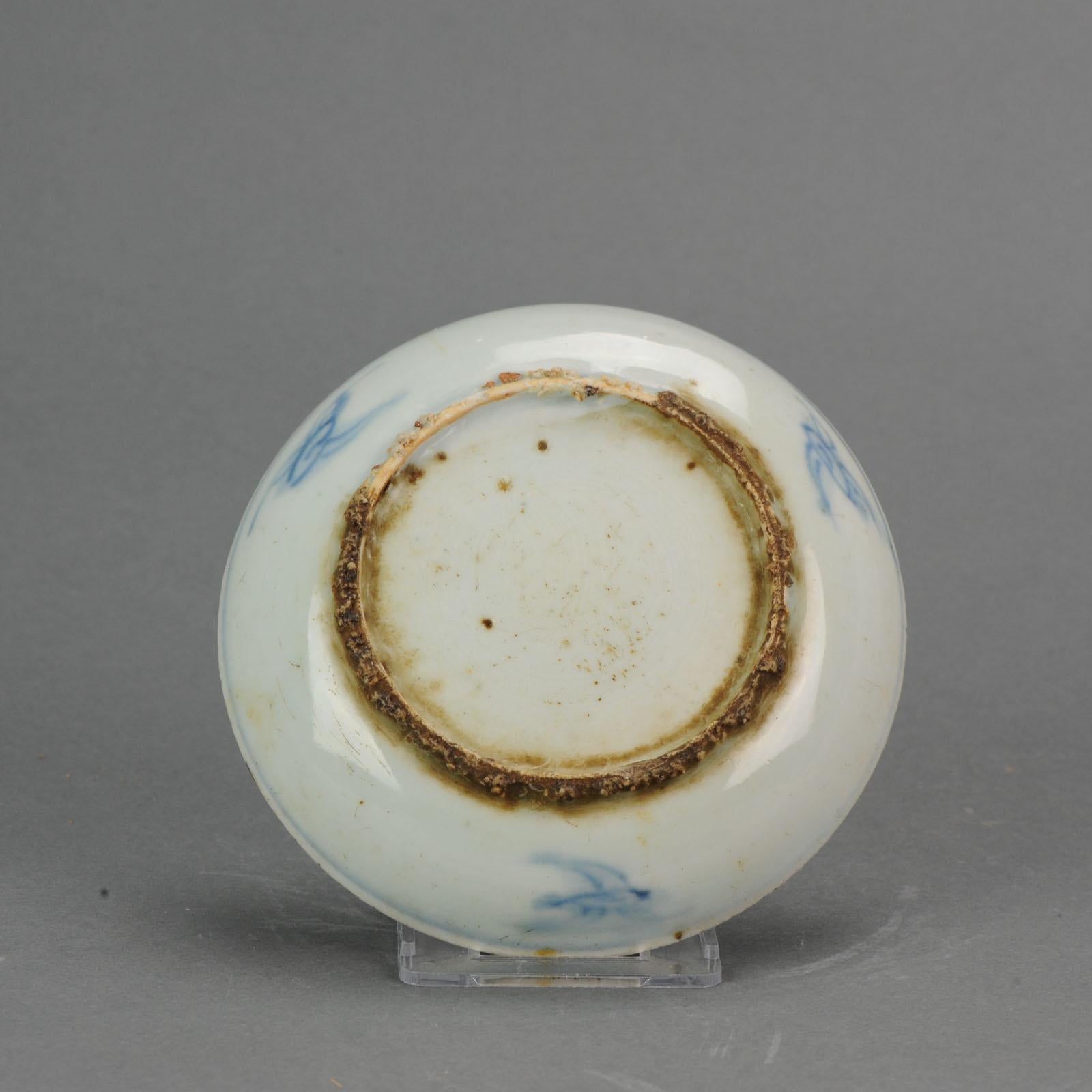 Ancienne porcelaine chinoise de la période Ming Jiajing ou Wanli, 16e siècle Bon état - En vente à Amsterdam, Noord Holland