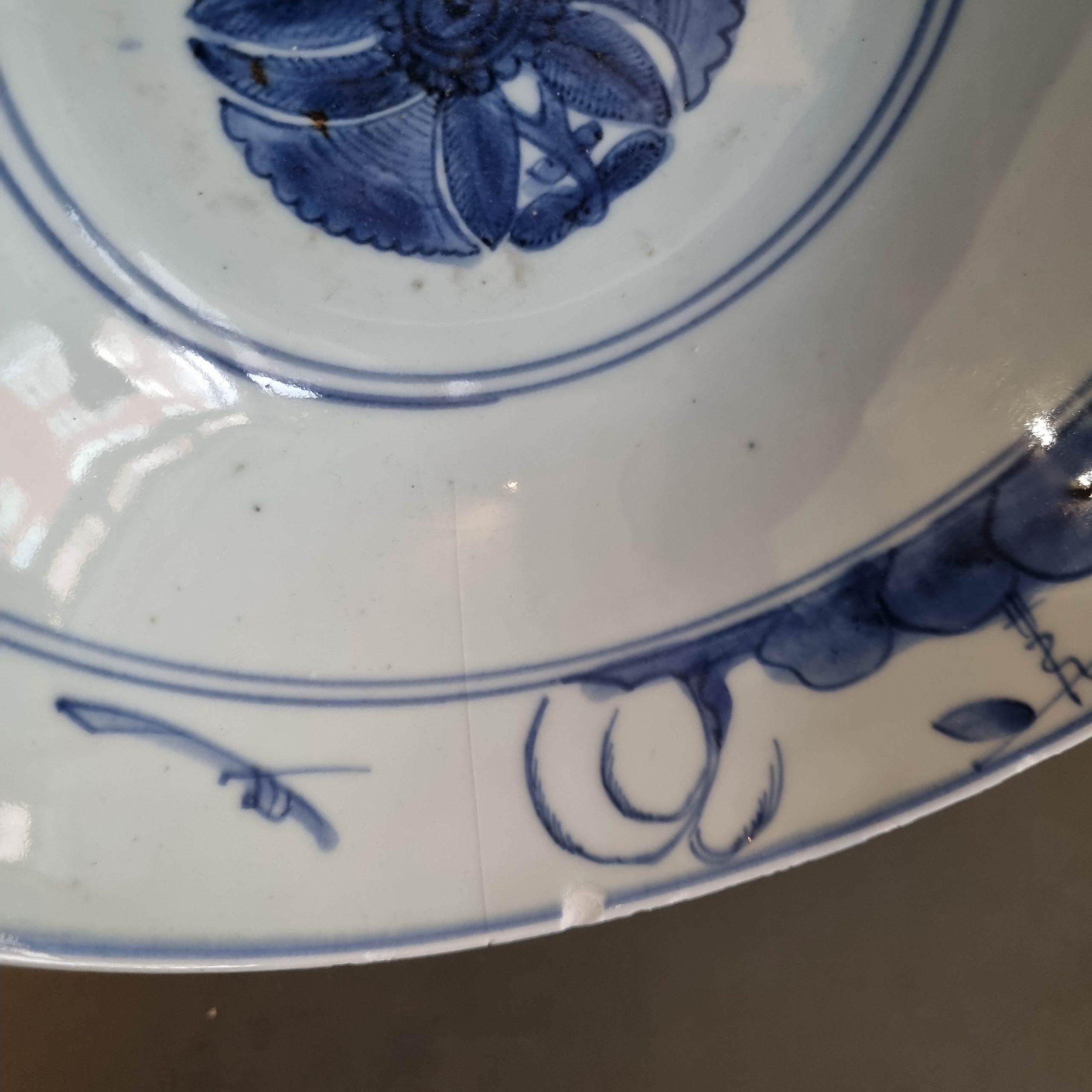 Antiguo Cuenco de Porcelana China Periodo Ming Wanli Flores Paisaje en Bueno estado para la venta en Amsterdam, Noord Holland