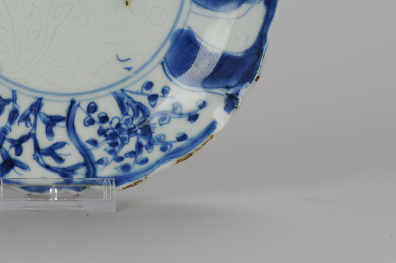 Antique Chinese Porcelain Plate Ming Dynasty Tianqi/Chongzhen In Good Condition For Sale In Amsterdam, Noord Holland