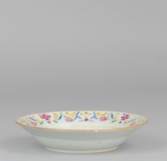 Antique Chinese Porcelain Pre Bencharong Nyonya Lotus Plate, 18th/19th cen