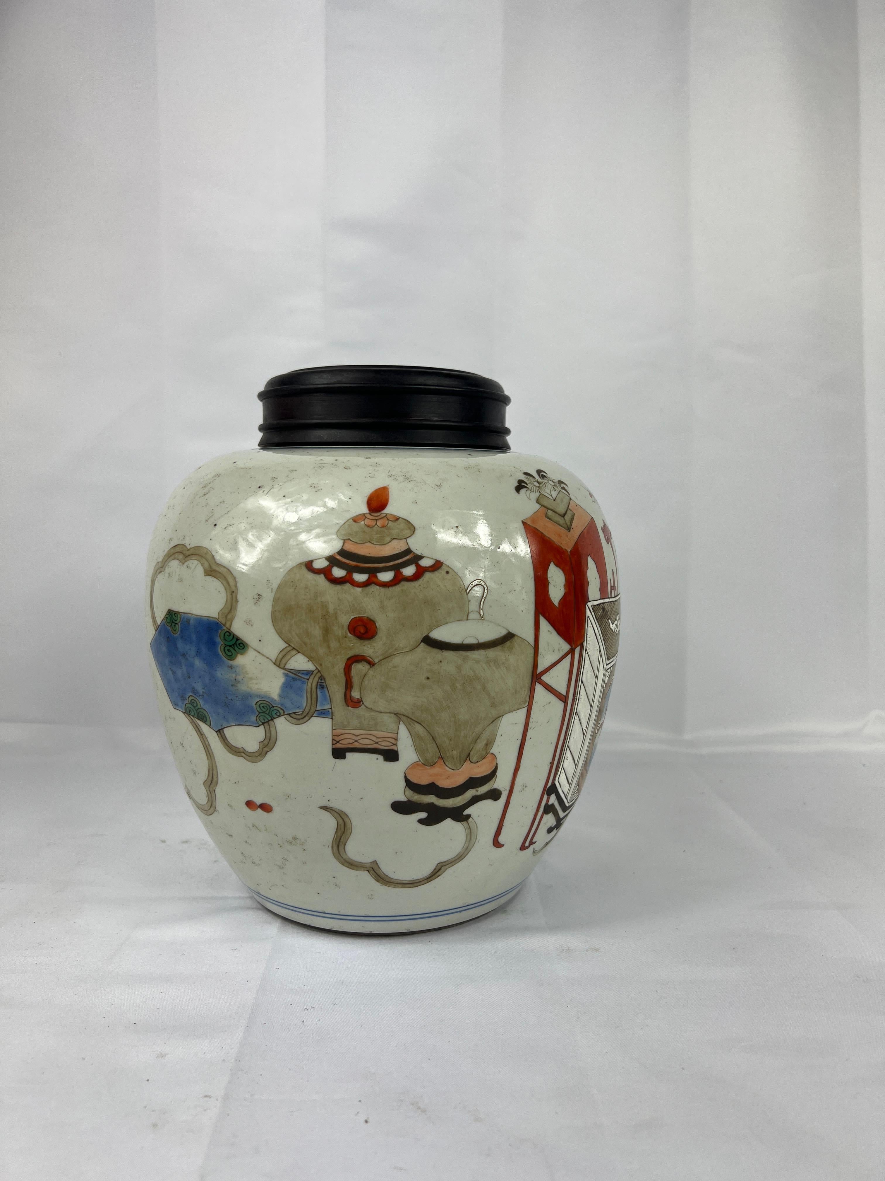 Antikes chinesisches Porzellan „Precious Object“ Emaille-Deko-Gefäß aus Porzellan (Chinesisch) im Angebot