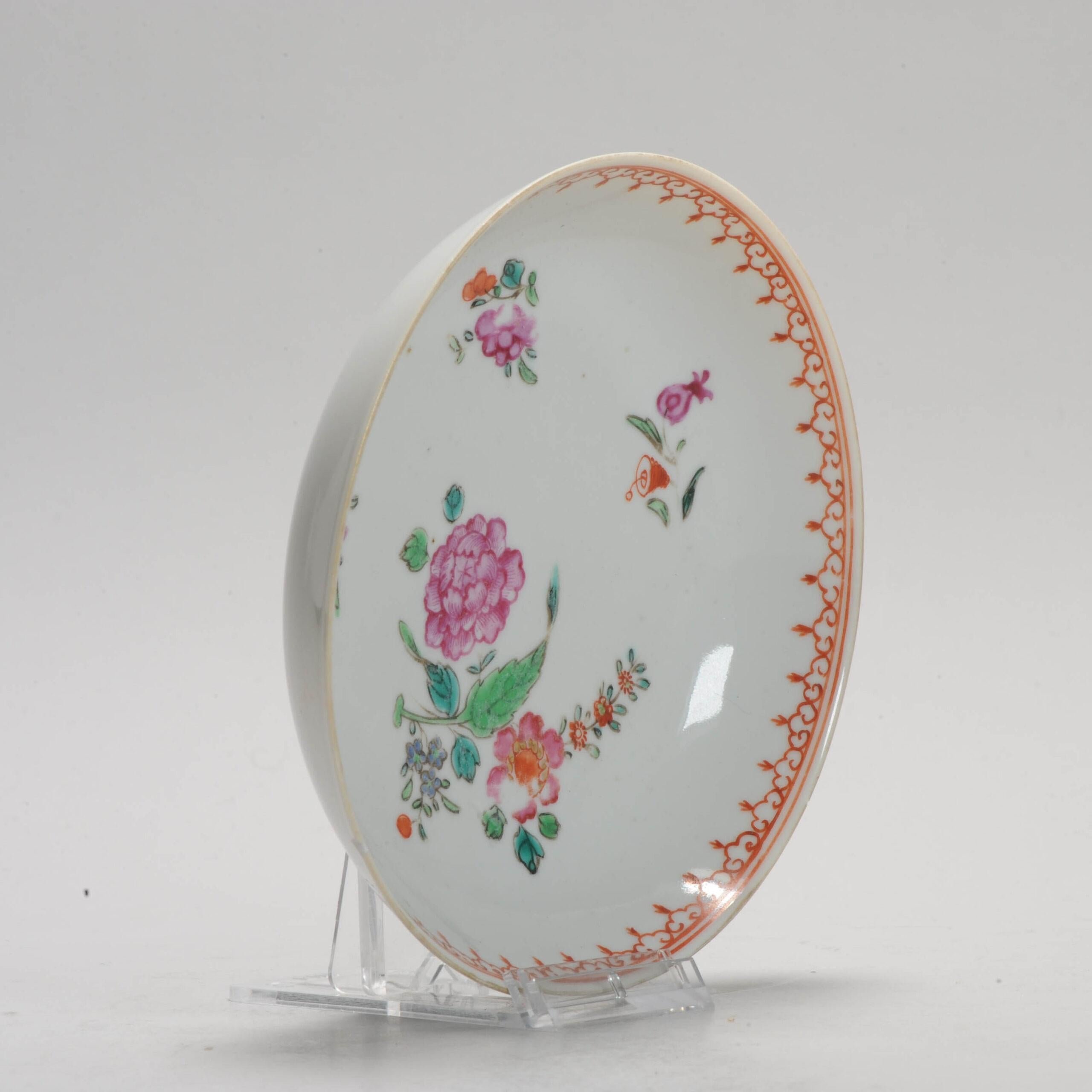 Pieza muy bien decorada en paleta Famille rose.

Más información:
Material: Porcelana y cerámica
Tipo de decoración / Color: Famille Verte
Región de origen: China
Periodo: siglo XVIII
Periodo de la Dinastía China: Qing (1661 - 1912)
Estado: Estado