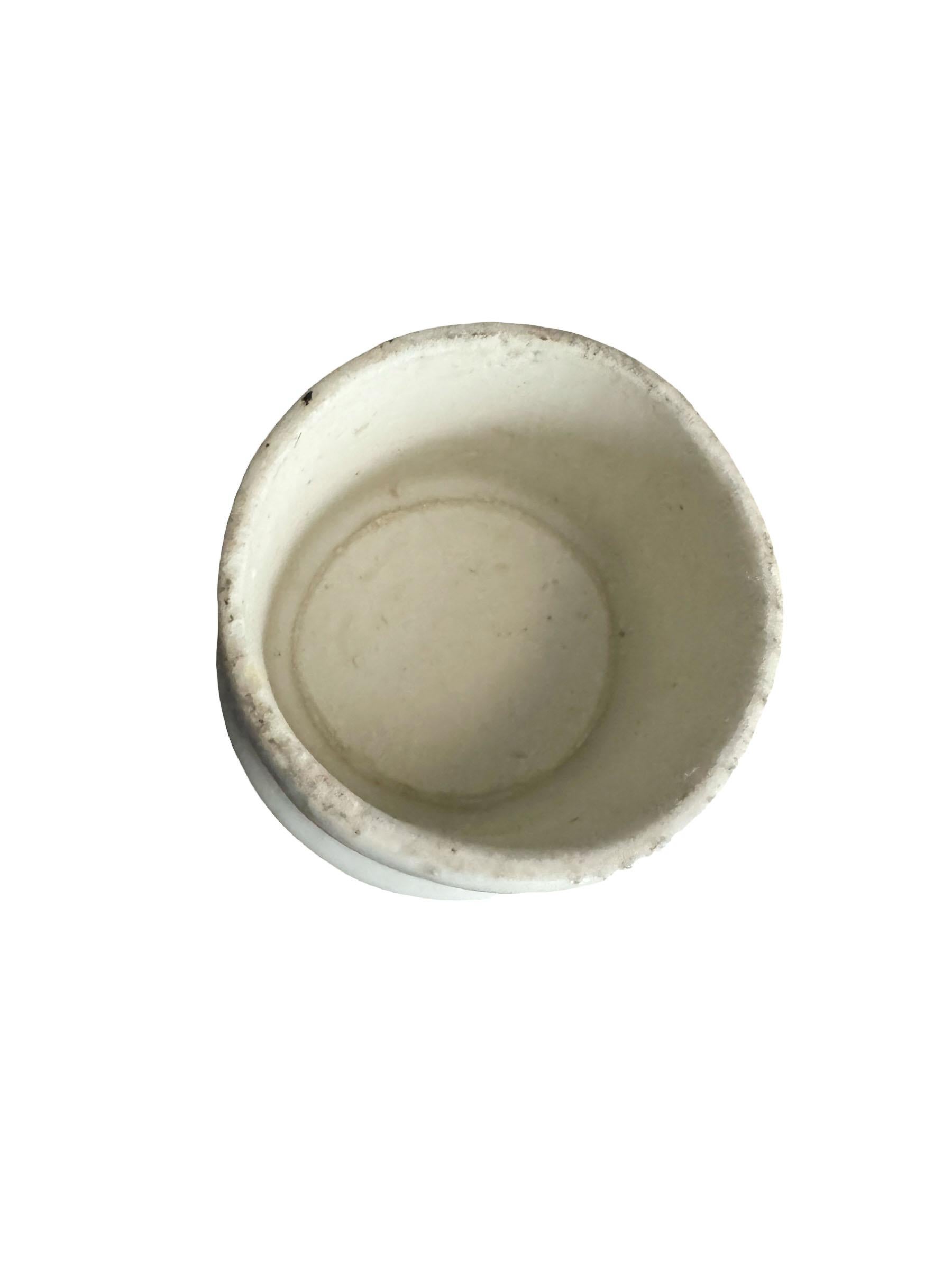 Antique Chinese Porcelain Tea Caddy For Sale 2