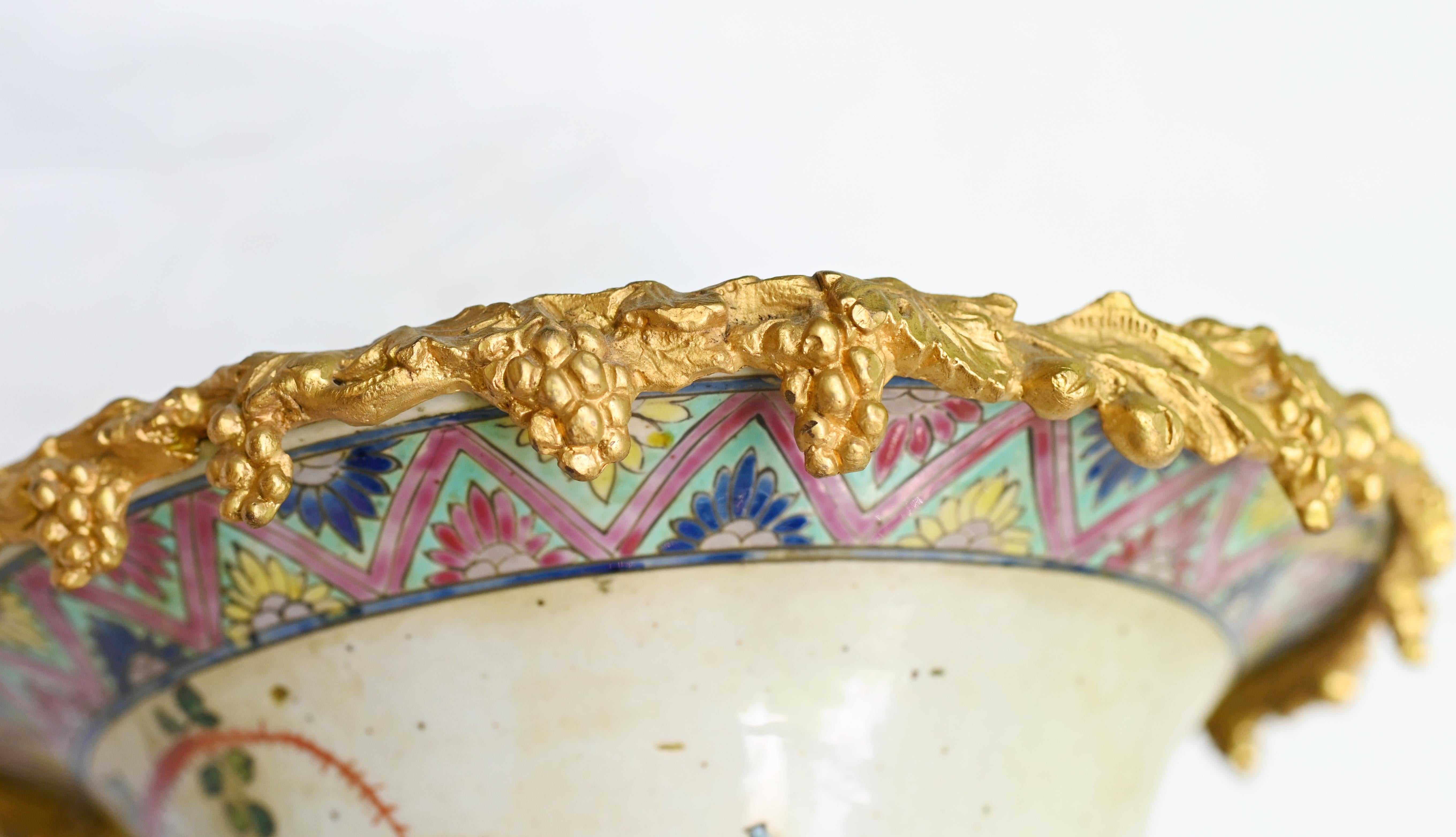 Antique Chinese Porcelain Vase Ormolu Mounts Qianlong 1920 For Sale 8