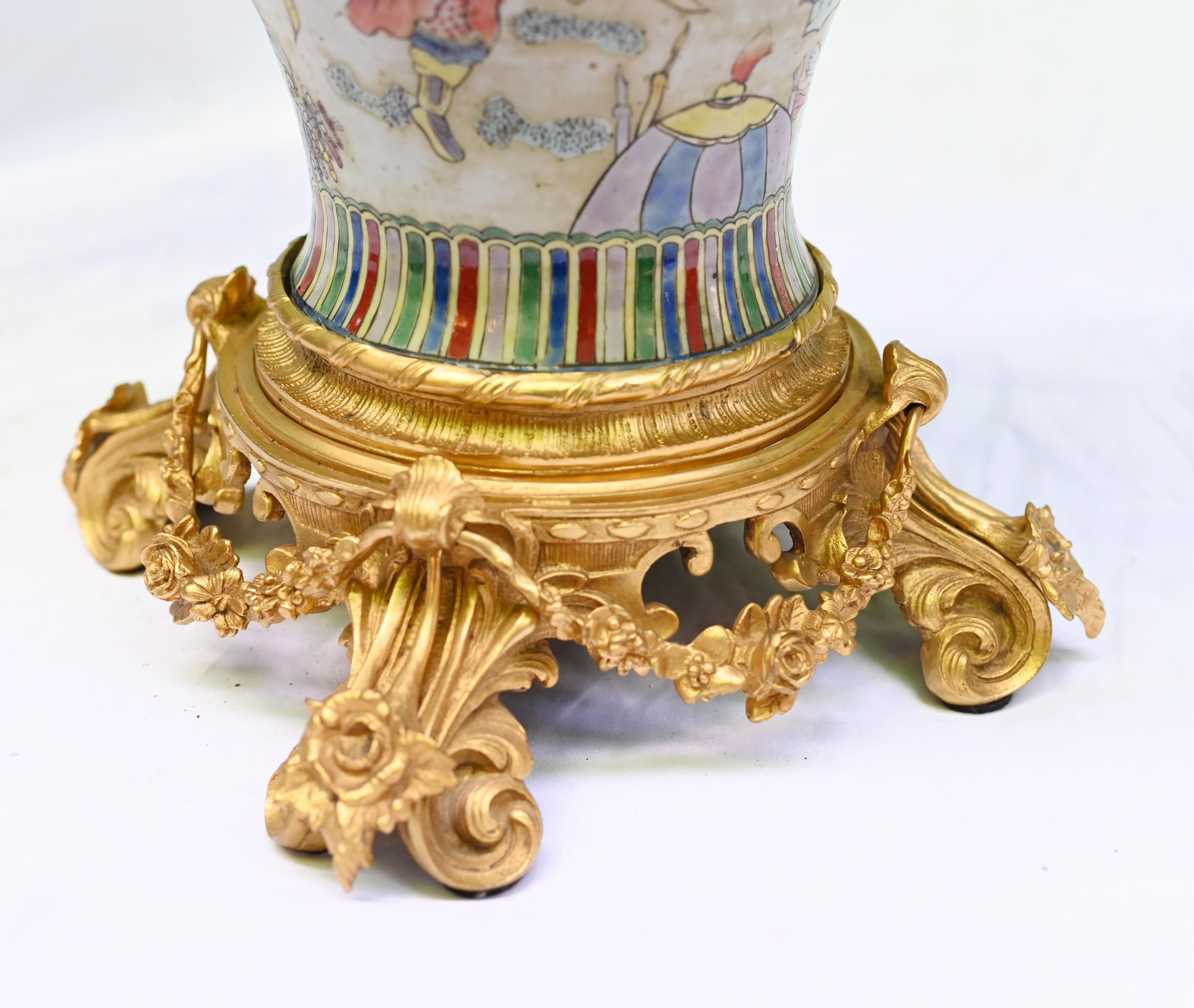 Antique Chinese Porcelain Vase Ormolu Mounts Qianlong 1920 For Sale 3