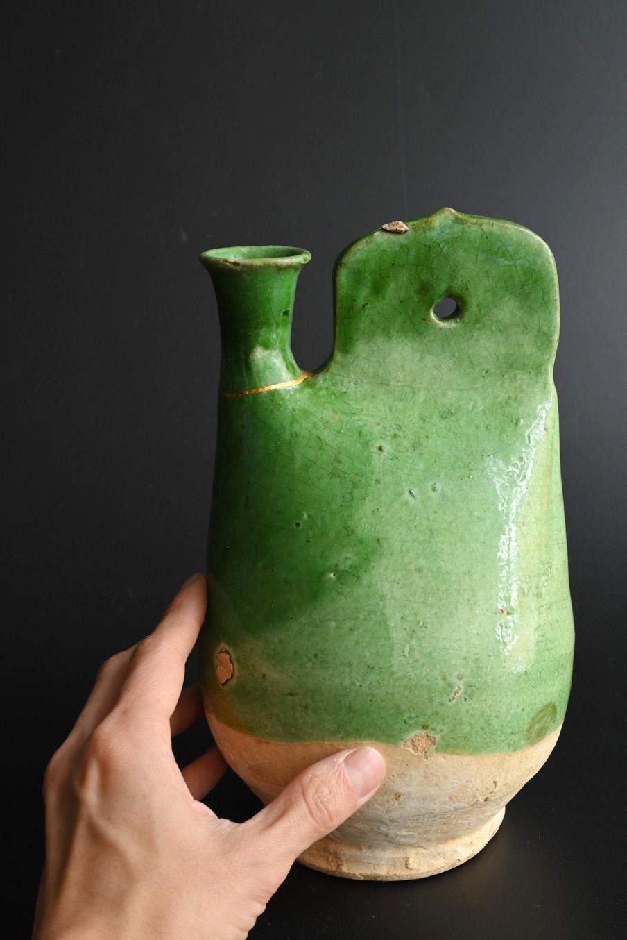 Cinese Antico vaso cinese in ceramica smaltata verde/[Dinastia Liao]/10° secolo in vendita