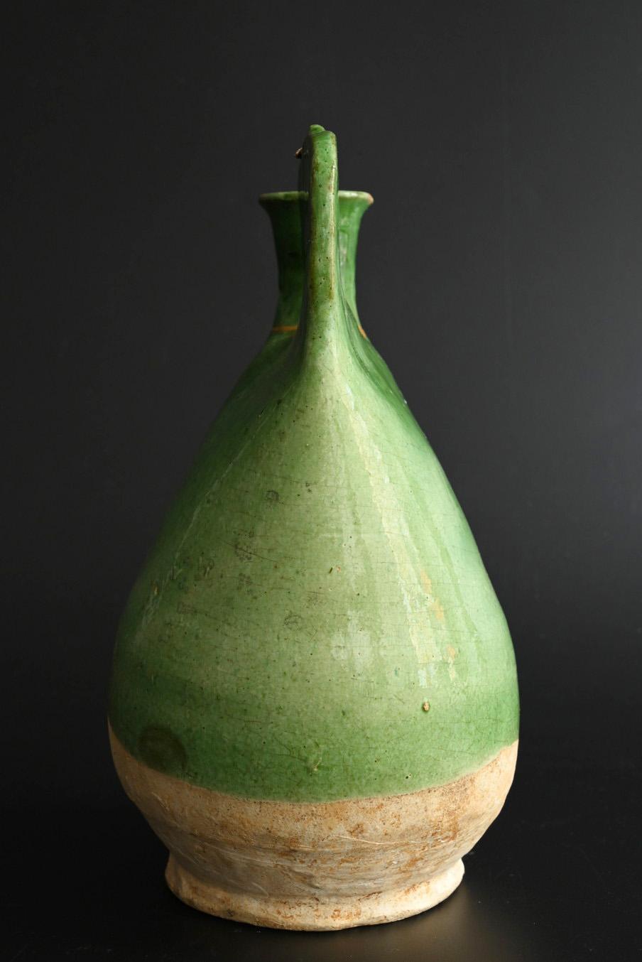 Fino al XVIII secolo Antico vaso cinese in ceramica smaltata verde/[Dinastia Liao]/10° secolo in vendita