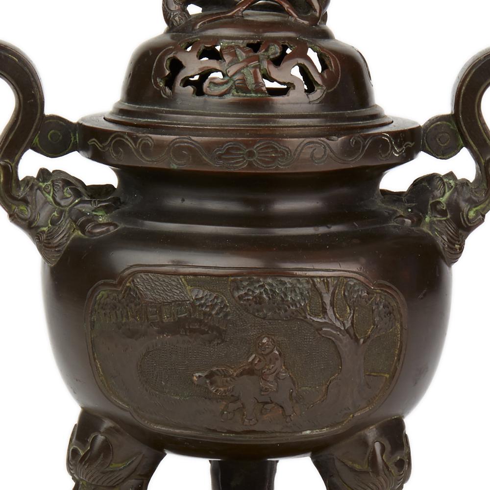 Antique Chinese Qing Bronze Censer and Stand, 19th Century 3