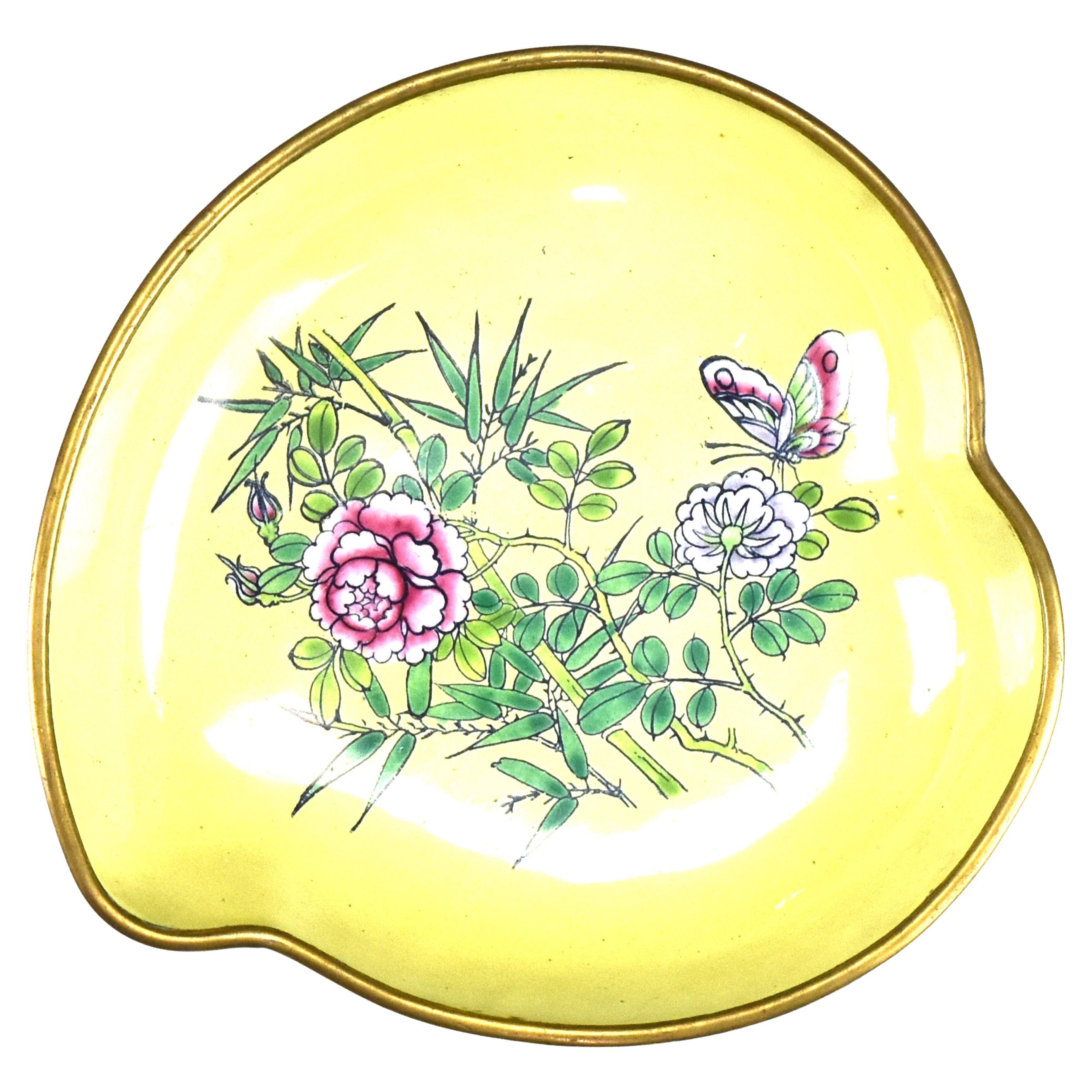 Antique Chinese Qing Canton Enamel Pin Dish Vide Poche 19thC Qianlong Style