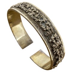 Antique Chinese Qing Dynasty 925 Silver Bangle Decorated with Numerous Figures.