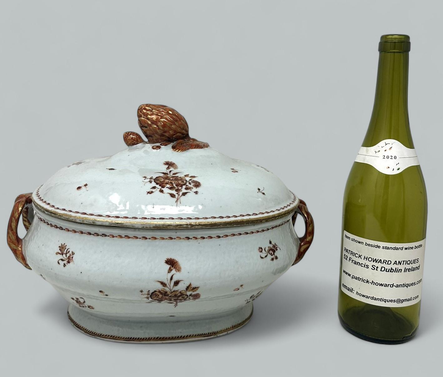 Antique Soupière Qianlong en porcelaine de Canton Famille Rose de la Dynastie Qing 18 Ct en vente 5