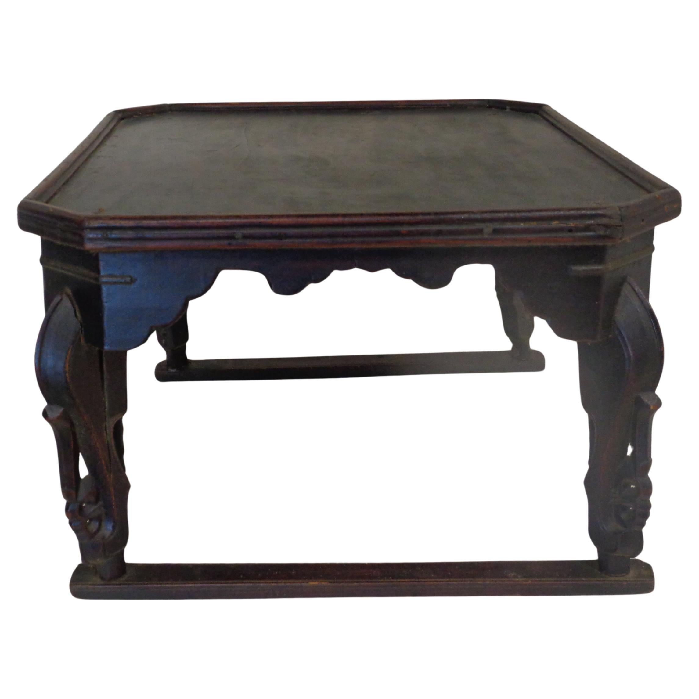Antique Chinese Qing Dynasty Carved Hardwood Tea Stand For Sale 3