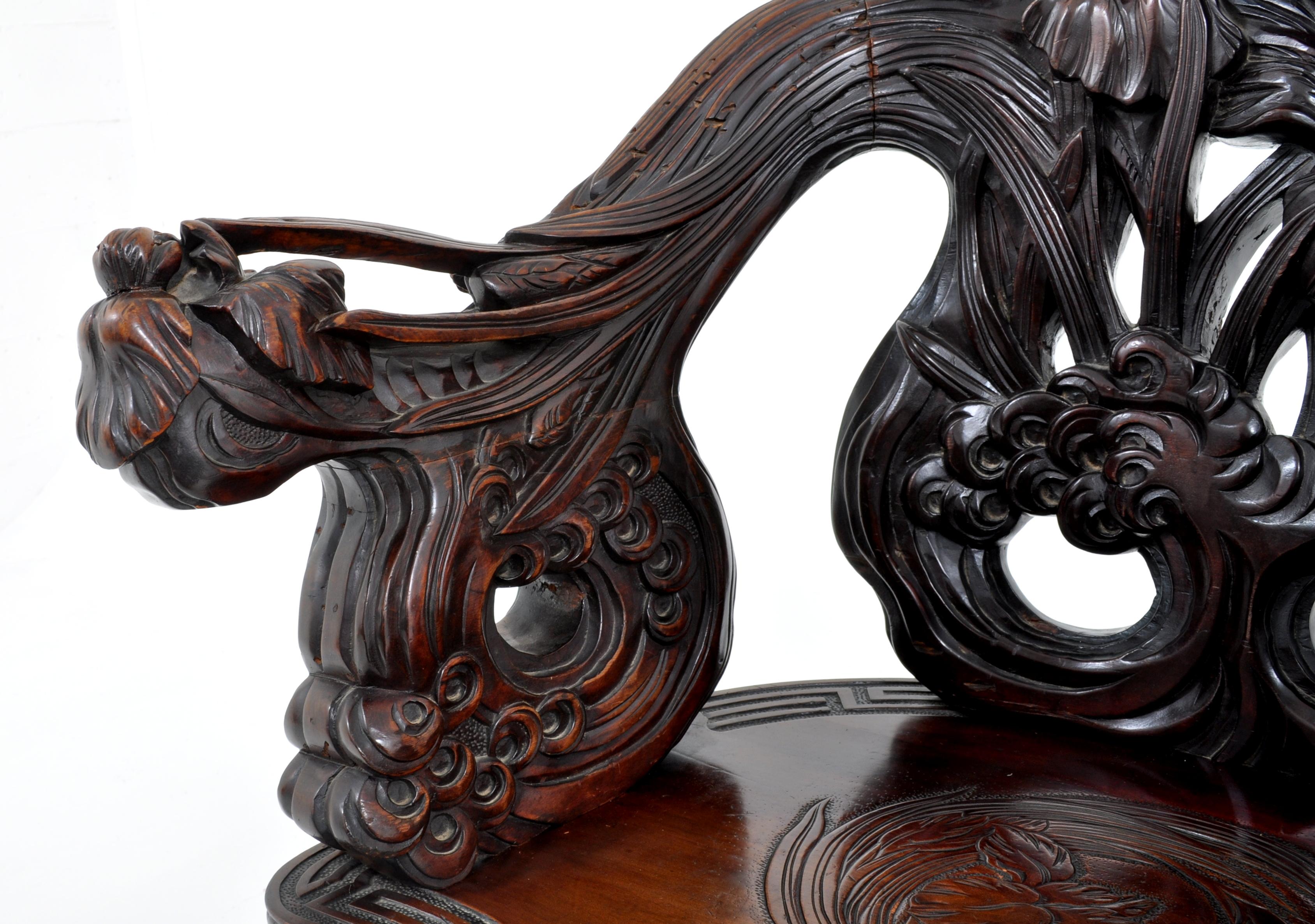 Antique Chinese Qing Dynasty Carved Rosewood Throne Chair, circa 1890 2