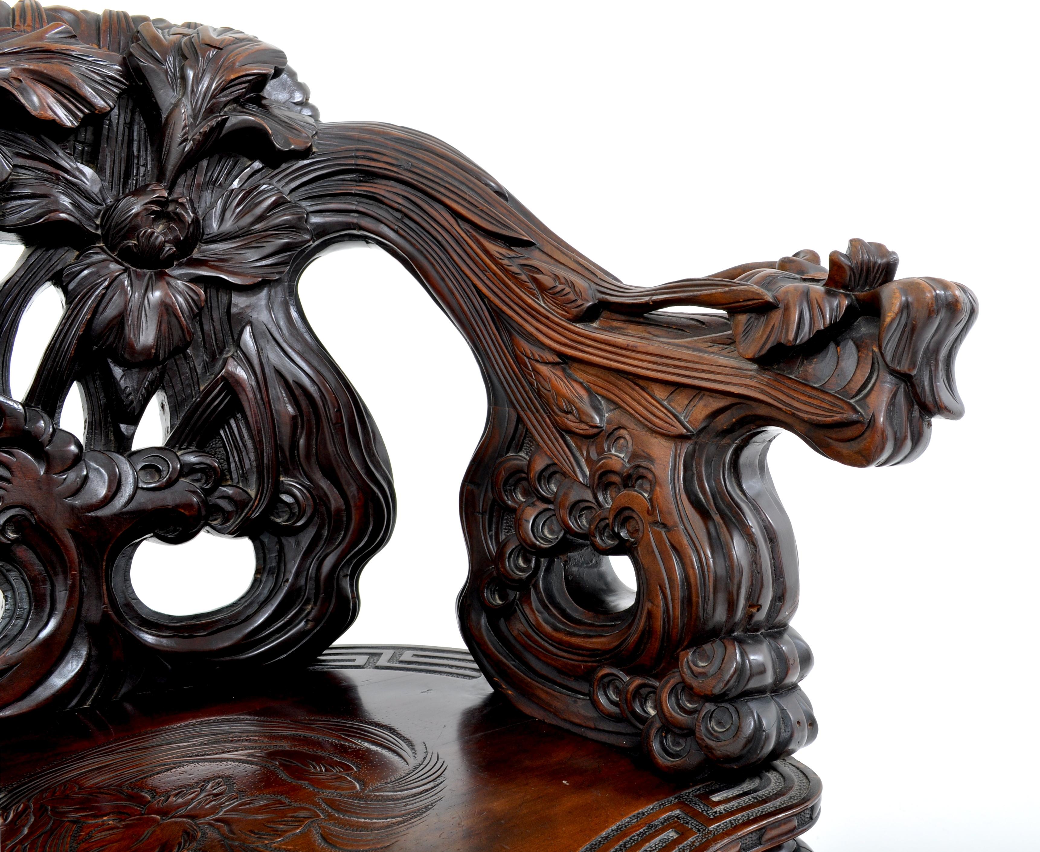 Antique Chinese Qing Dynasty Carved Rosewood Throne Chair, circa 1890 3