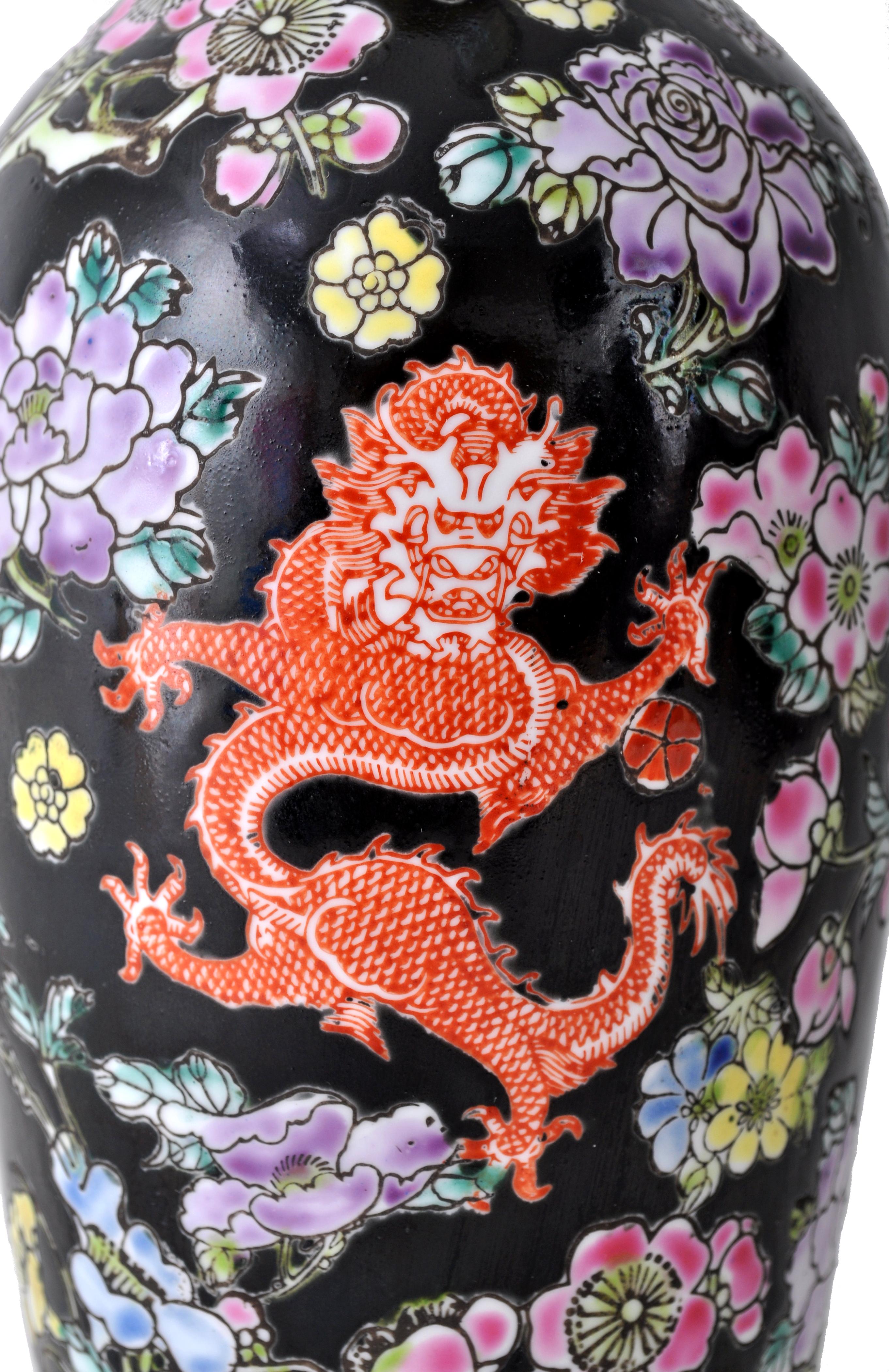 Late 19th Century Antique Chinese Qing Dynasty Imperial Famille Noir Porcelain Vase, circa 1890