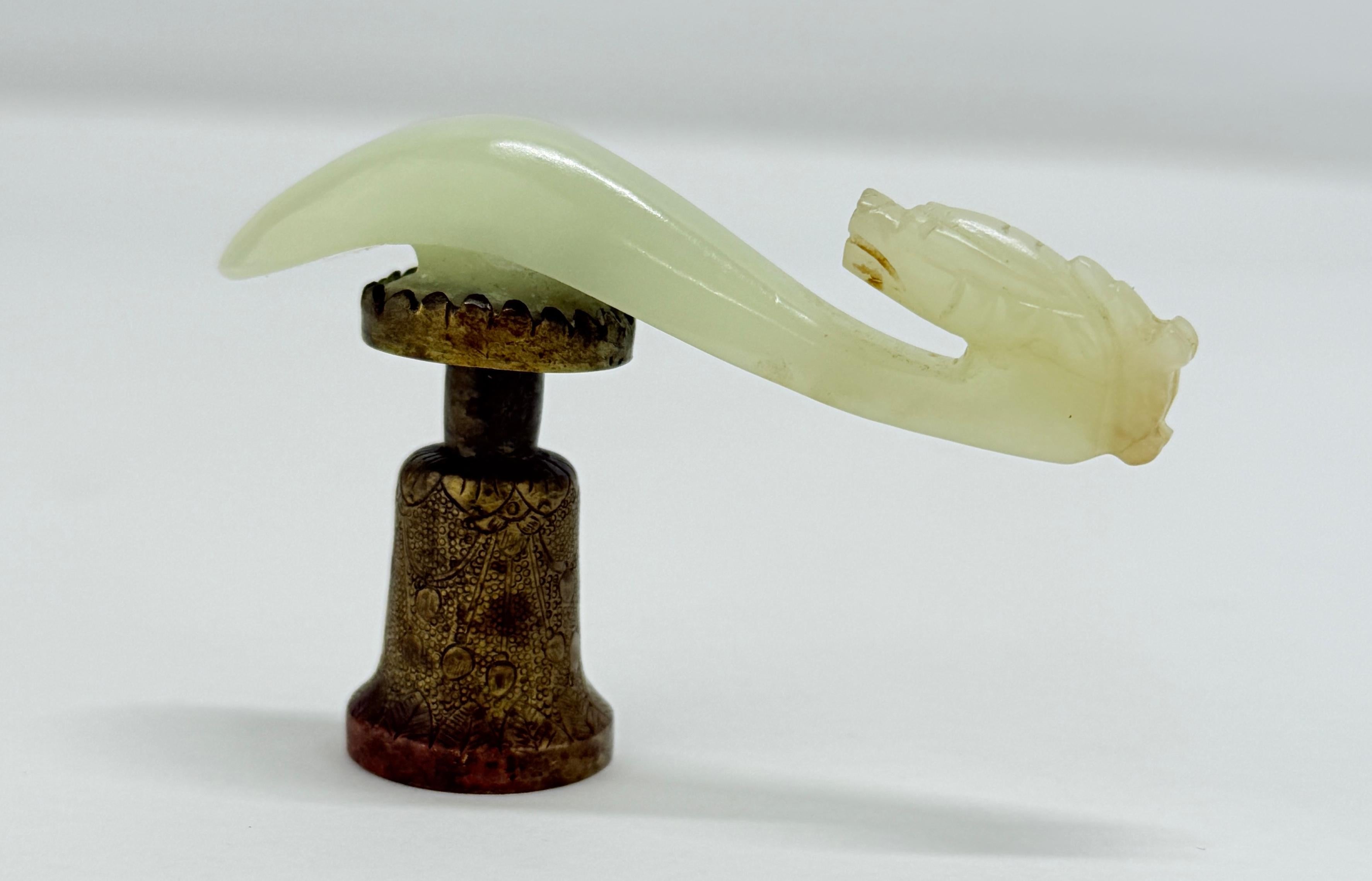Antique Chinese Qing Dynasty Pale Green Jade Carved Dragon Belt Hook w/ Stand For Sale 2