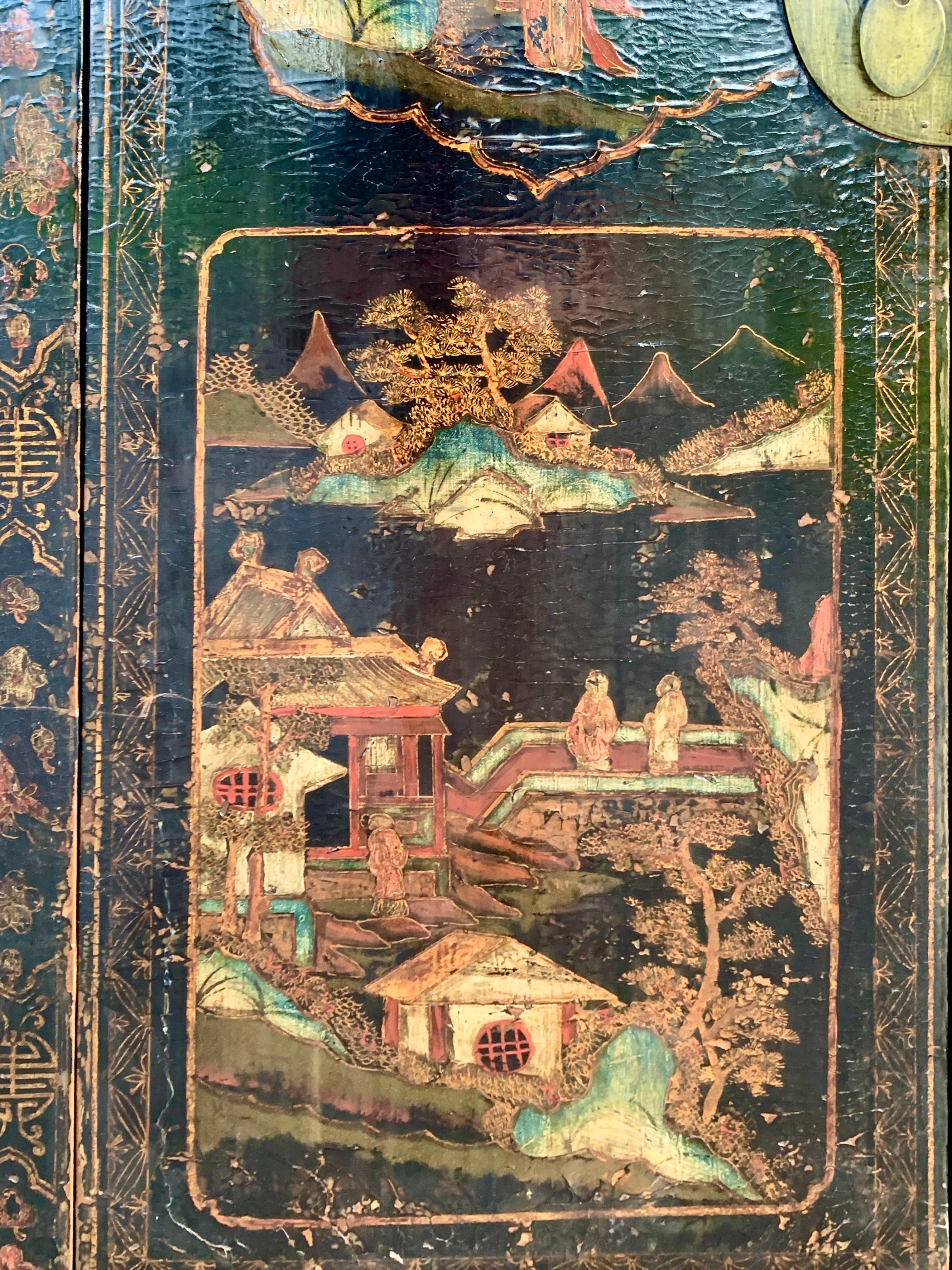 XIXe siècle Ancienne armoire chinoise en laque peinte de Shanxi, dynastie Qing, 19e siècle en vente