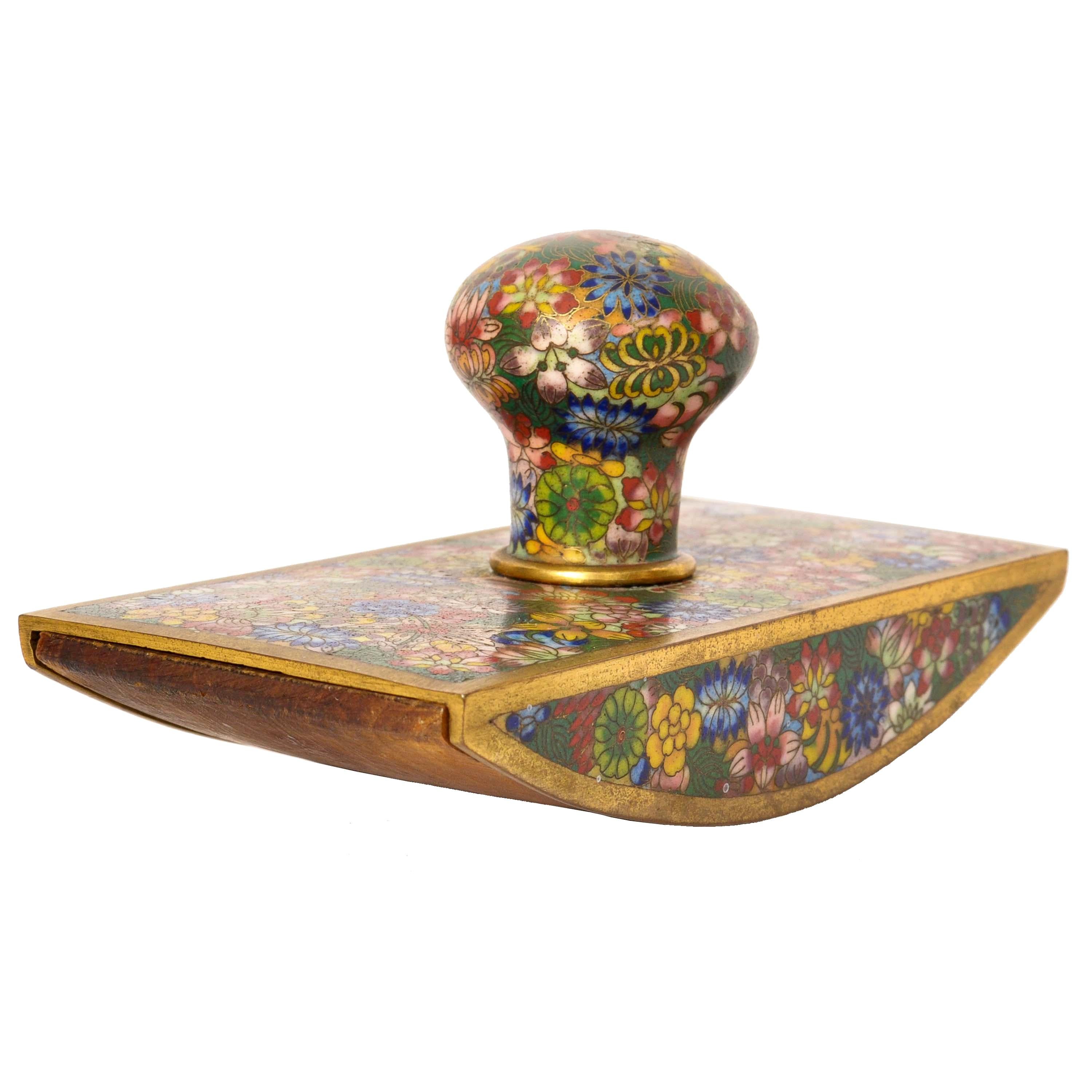 Cloissoné Antique Chinese Qing Enamel Mille Fleur Cloisonné Desk Writing Set Inkwell, 1900 For Sale