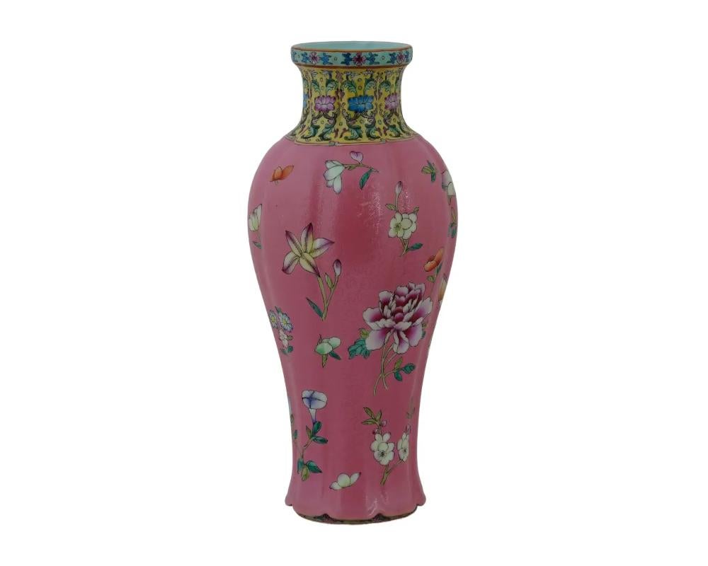 19th Century Antique Chinese Qing Famille Rose Porcelain Vase For Sale