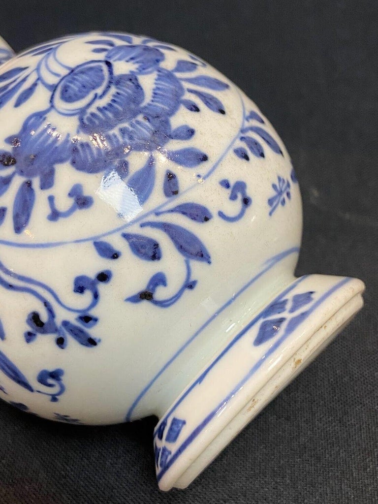 Très Ancien Dénoyauteur Avec Réceptacle En Porcelaine Blanche – Longueur 17cm – Bon état