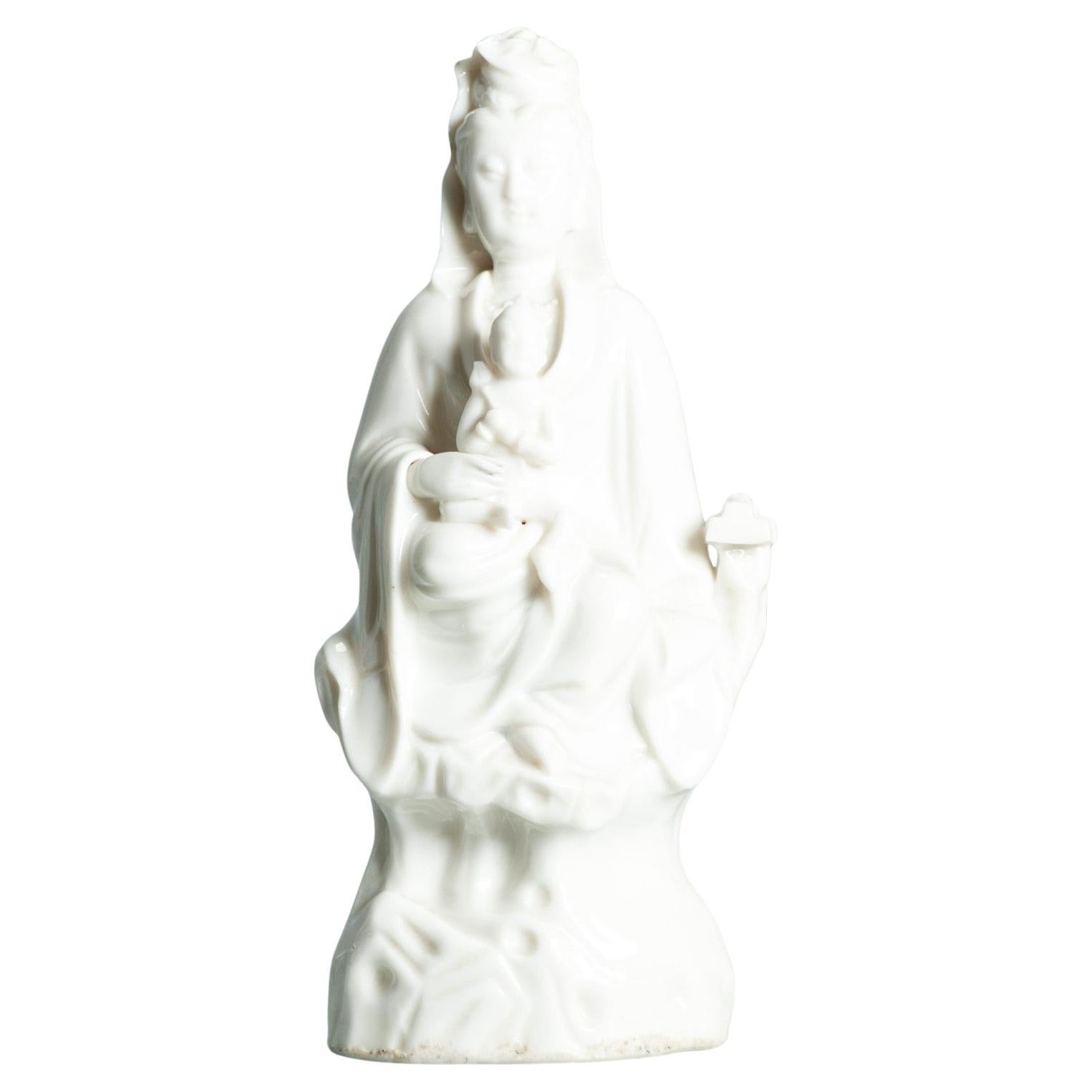 Antique Chinese Rare 17th C Dehua Blanc de Chine Guanyin Figurine Espir For Sale