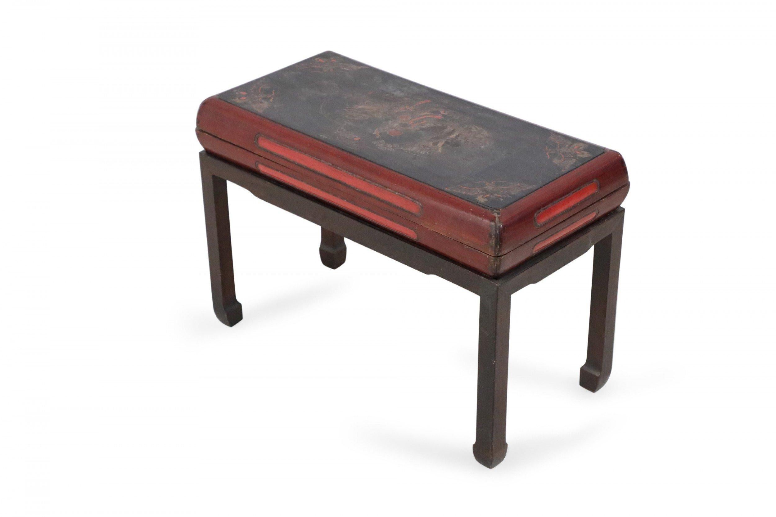 Antique Chinese Red and Brown Wooden Storage Bench In Good Condition For Sale In New York, NY