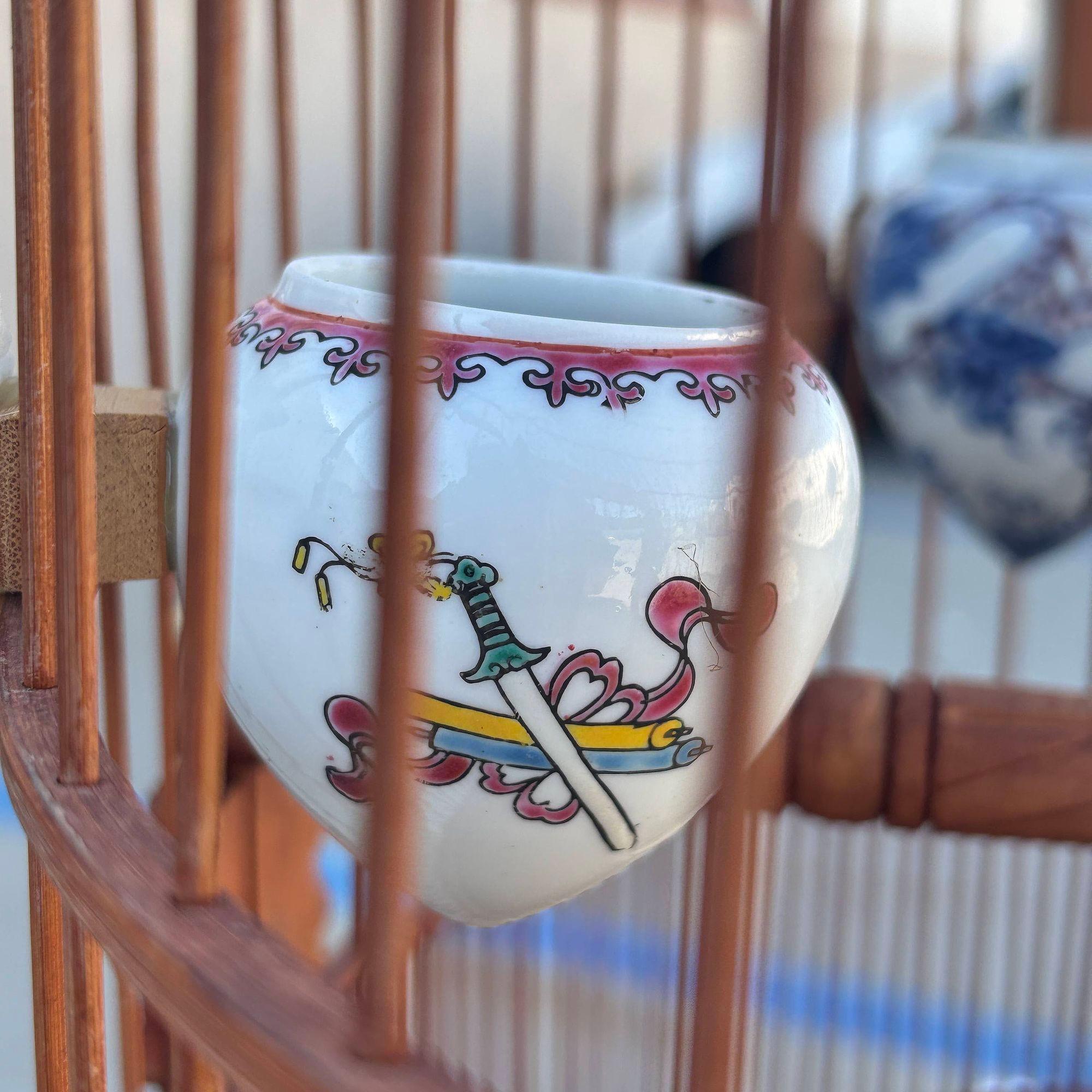 Antique Chinese Reed Rattan Birdcage Porcelain Bowls, Jade, with Pin Lock For Sale 13