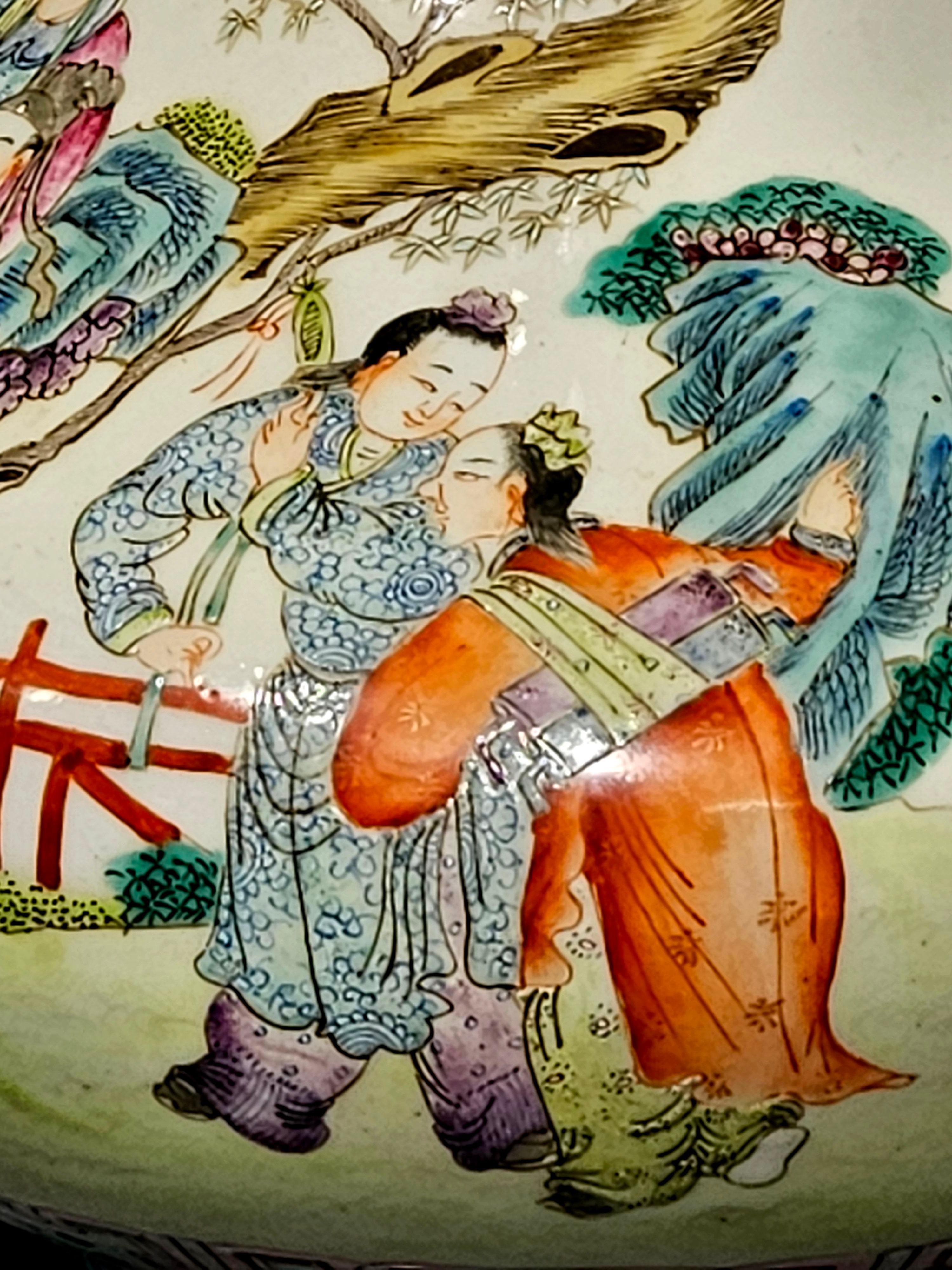 Vase ancien en famille verte de la République de Chine en vente 1