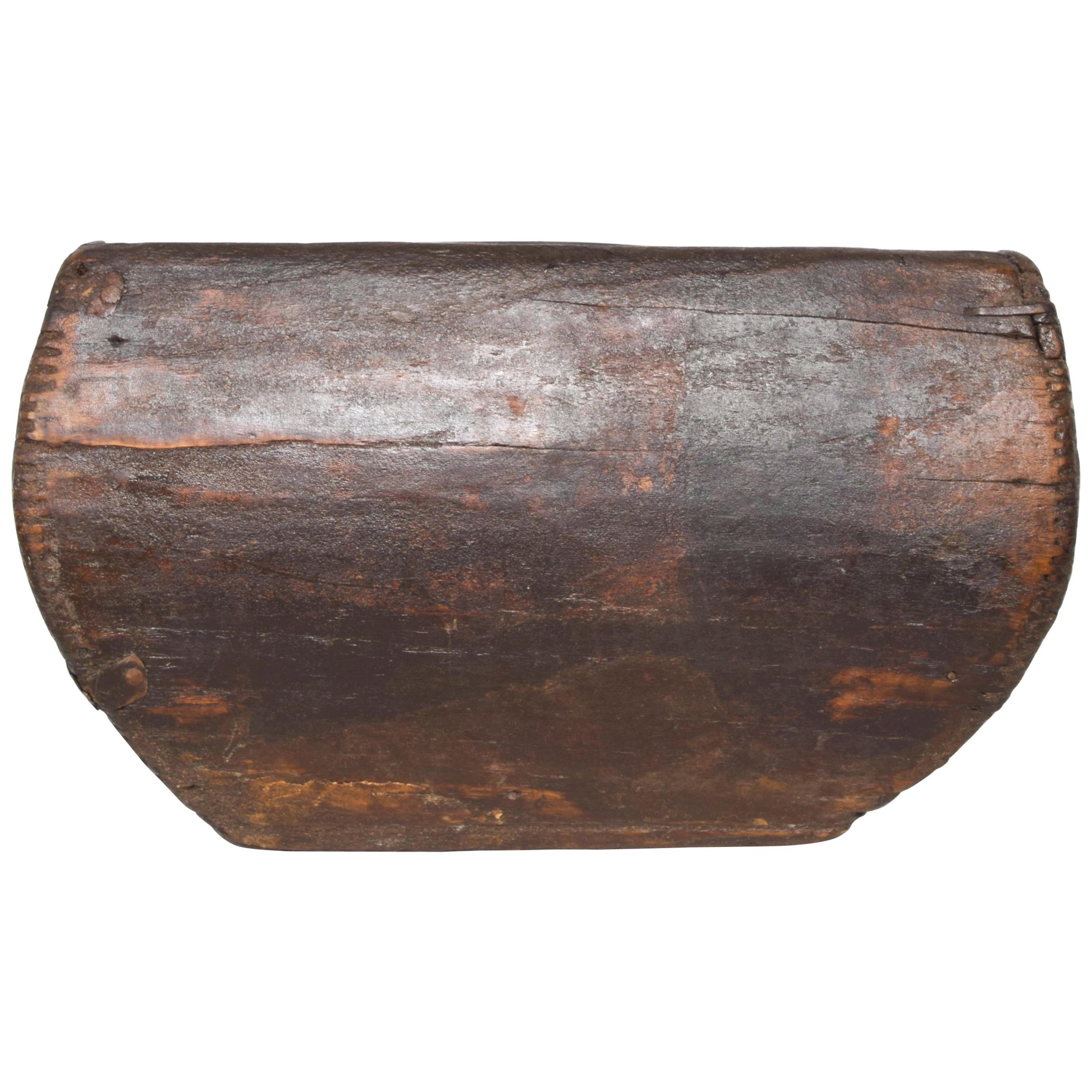 1900s Provincial Chinese Rice Measure Wood and Iron
Wood grain rice measure harvesting bucket 
Rich patina. Retains original metal hardware accents.
8 H x 13.63 W x 13.63
Unrestored original antique vintage rustic condition.
Refer to images