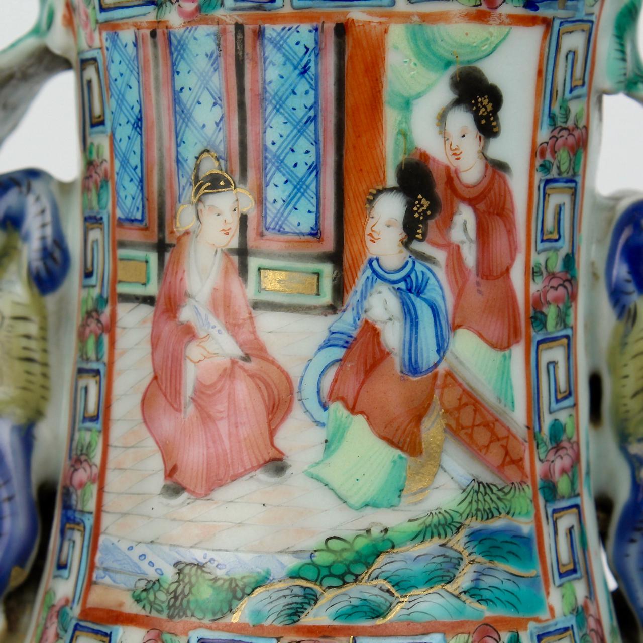 Antique Chinese Rose Mandarin Porcelain Vase, 19th Century For Sale 5