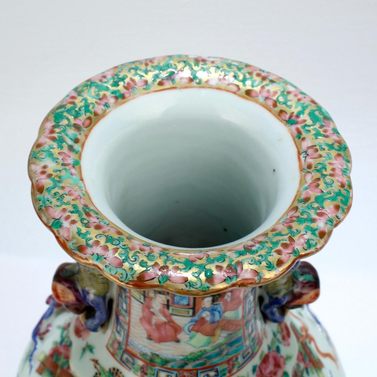 Antique Chinese Rose Mandarin Porcelain Vase, 19th Century For Sale 11