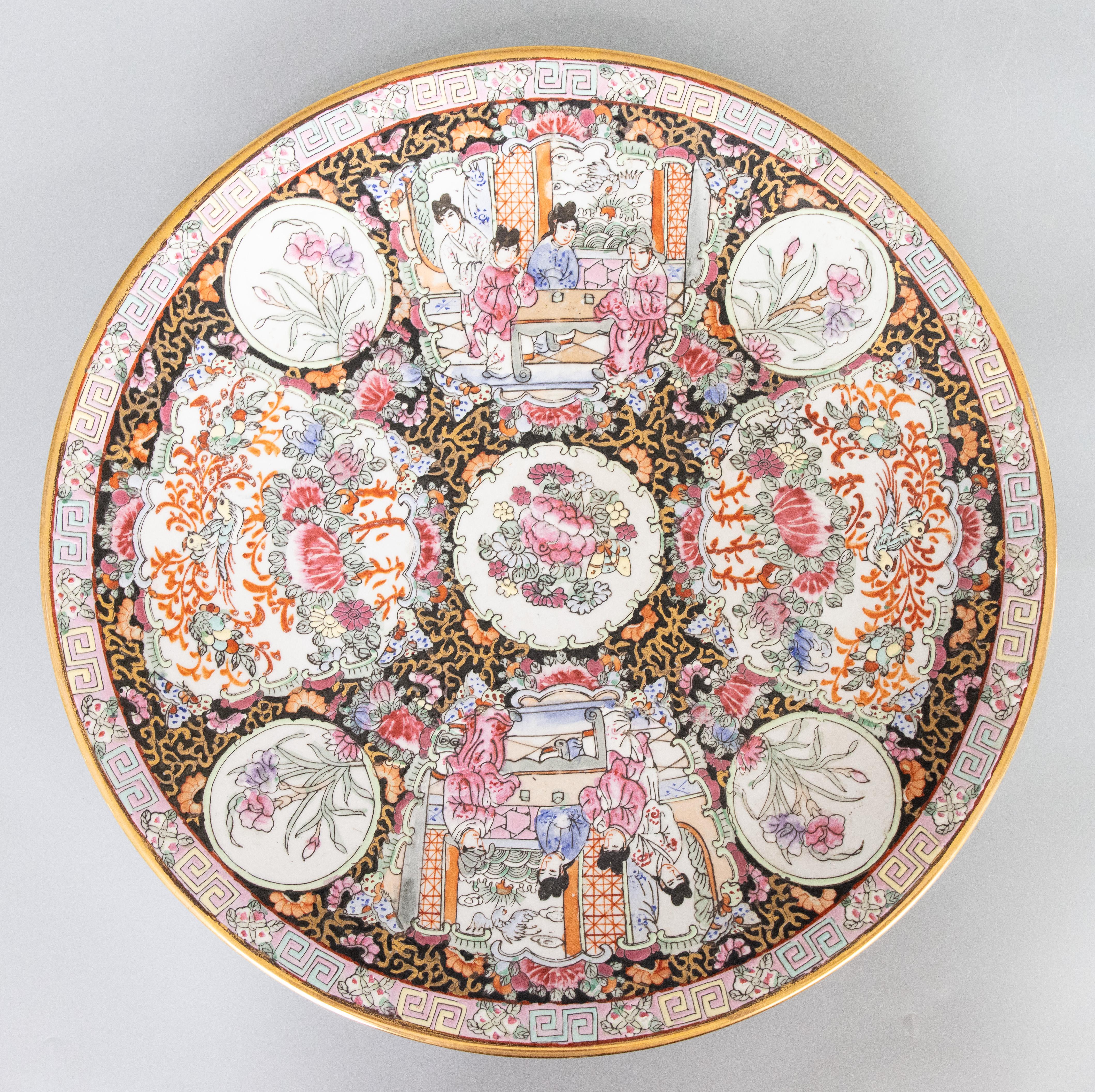 Antique Chinese Rose Medallion Famille Rose Porcelain Charger For Sale 4