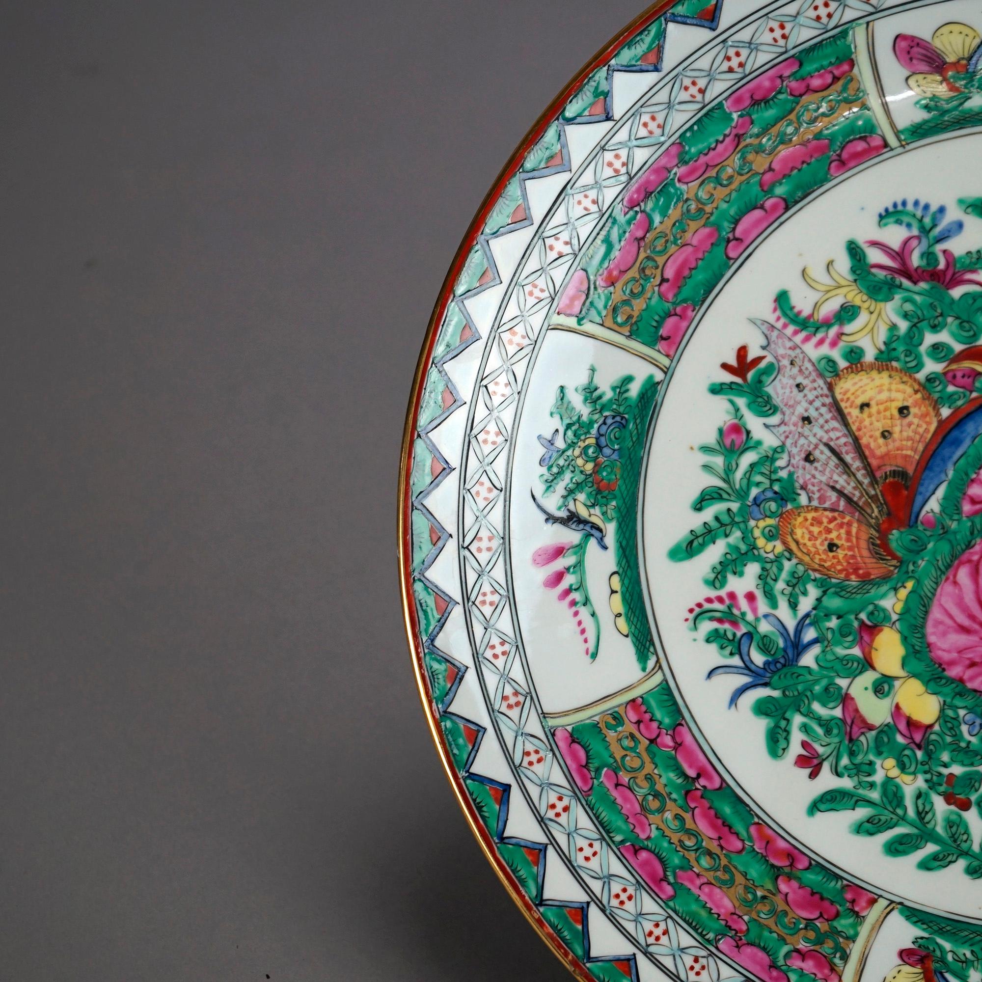 Hand-Painted Antique Chinese Rose Medallion Porcelain Charger, circa 1920 For Sale