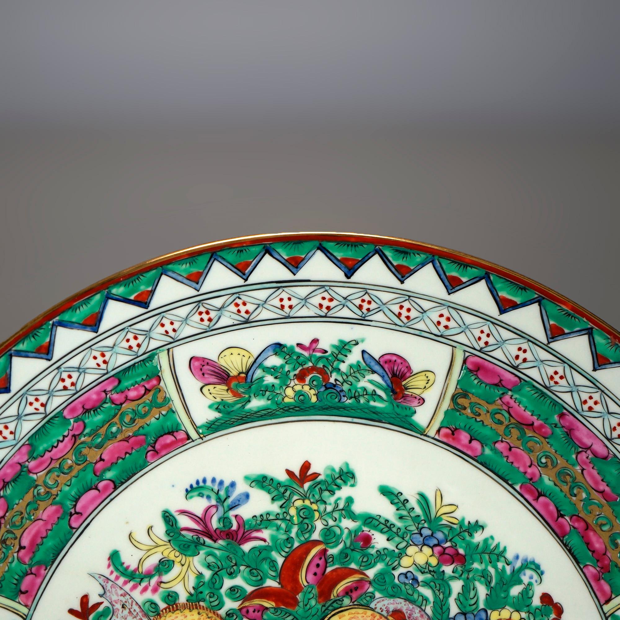 20th Century Antique Chinese Rose Medallion Porcelain Charger, circa 1920 For Sale