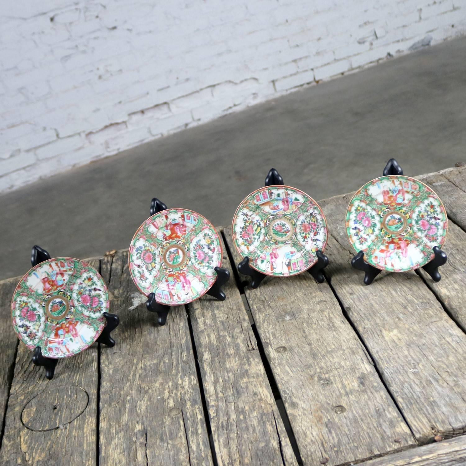 Antique Chinese Rose Medallion Porcelain Plates Set of Four 4
