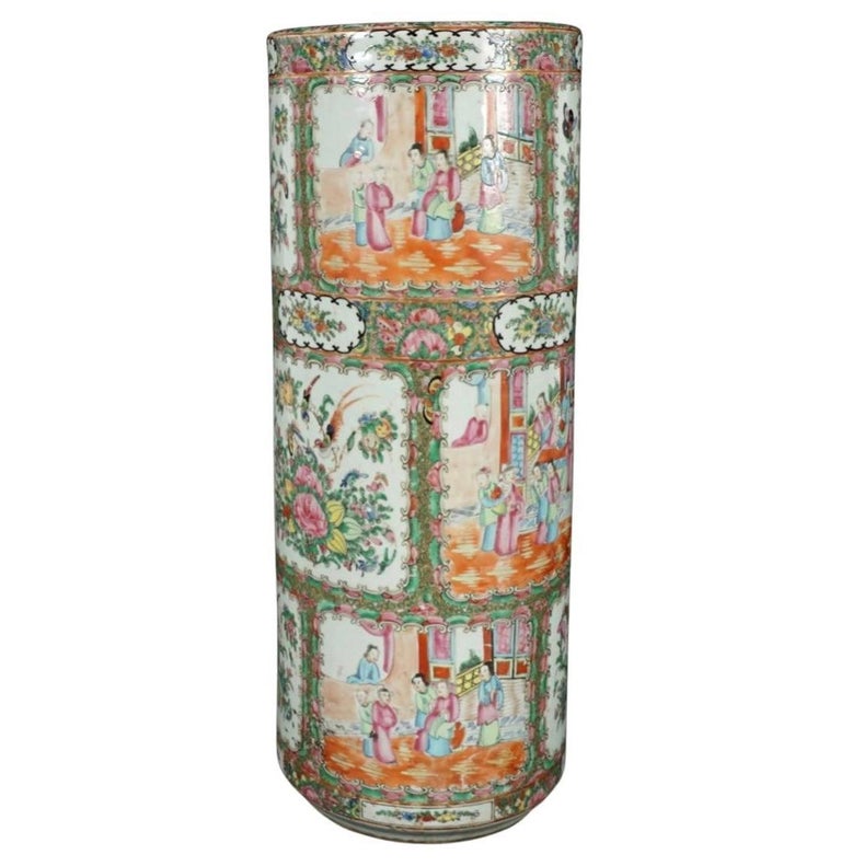 Antique Chinese Rose Medallion Umbrella Stand For Sale at 1stDibs
