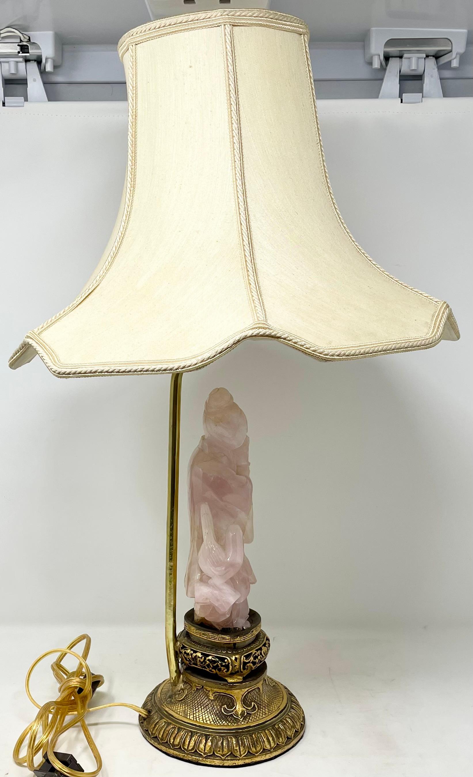 Antique Chinese Rose Quartz Figure Table Lamp on Carved Giltwood Base Circa 1900 For Sale 3
