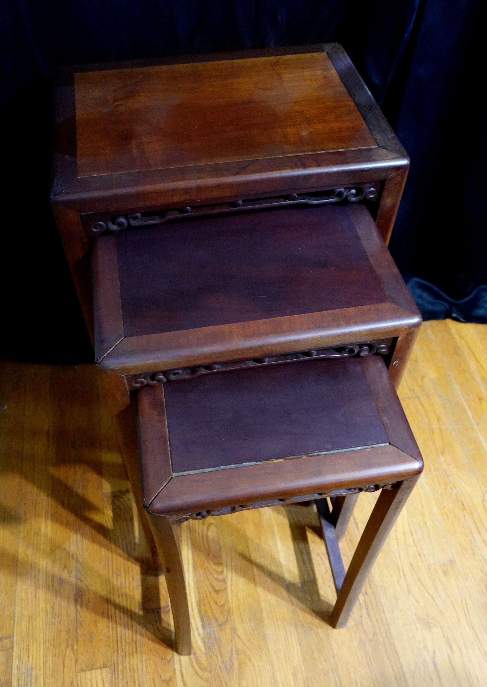 19th Century Antique Chinese Rosewood and Mahogany Nesting Tables Ric #2 For Sale